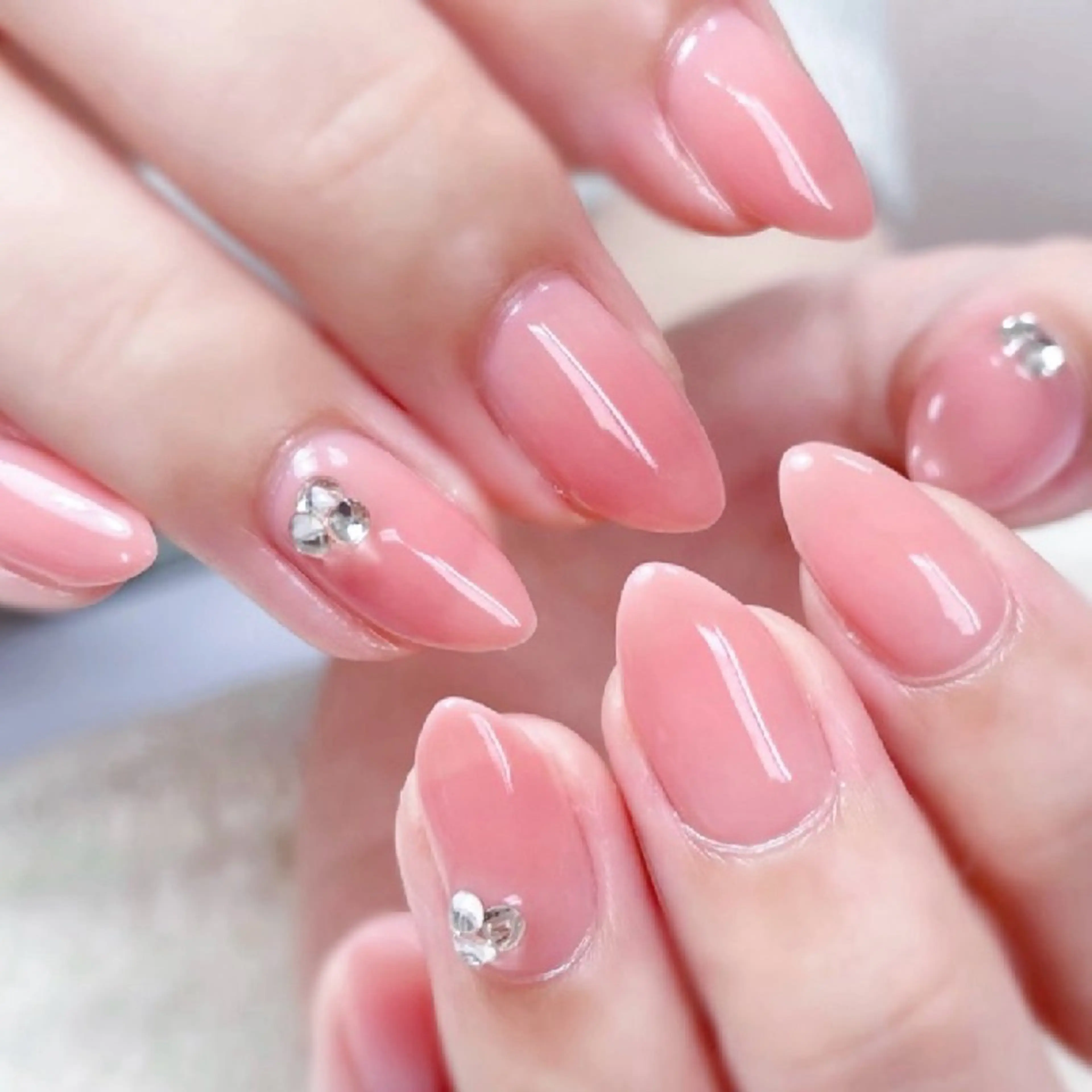 ネイル ハンドネイル Chicchi 加茂宮駅徒歩3分のネイルデザイン