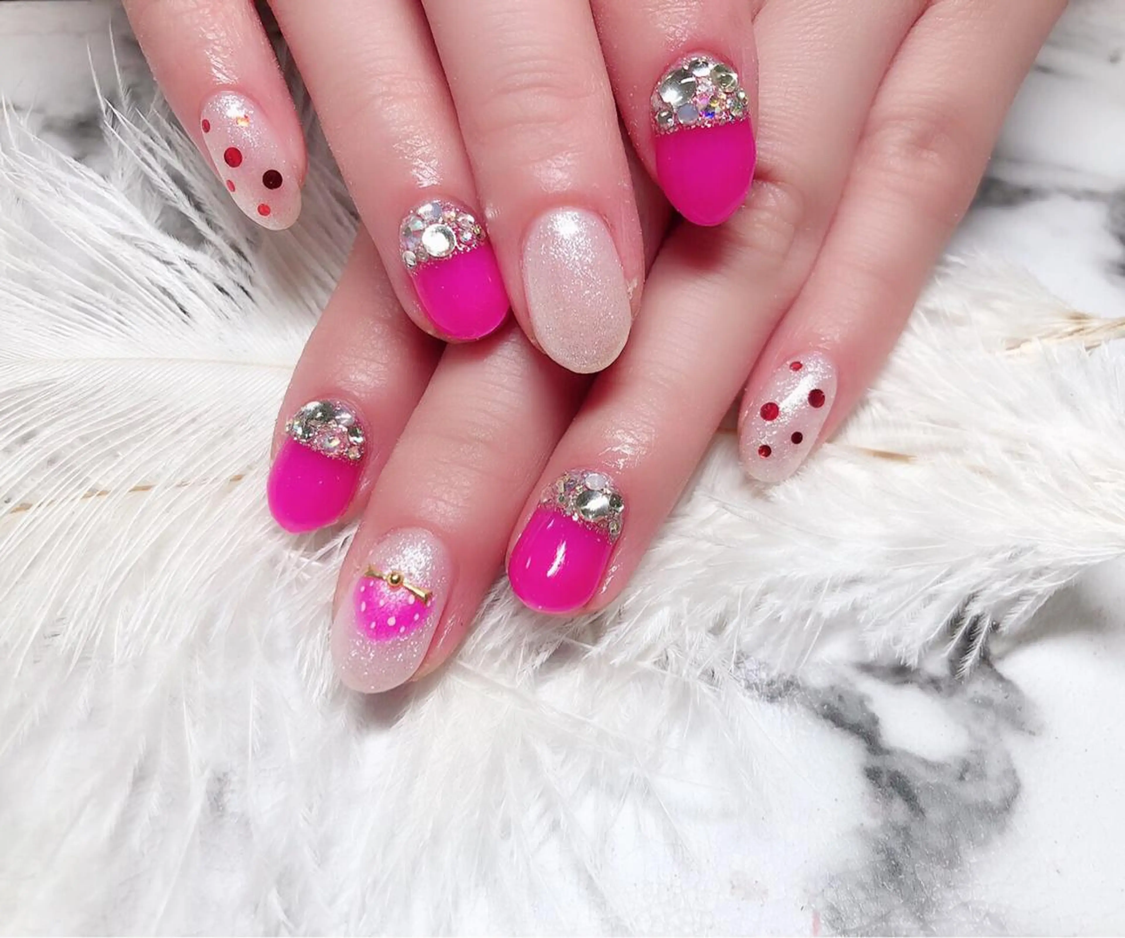 ネイル ハンドネイル マジック ミラーのネイルデザイン