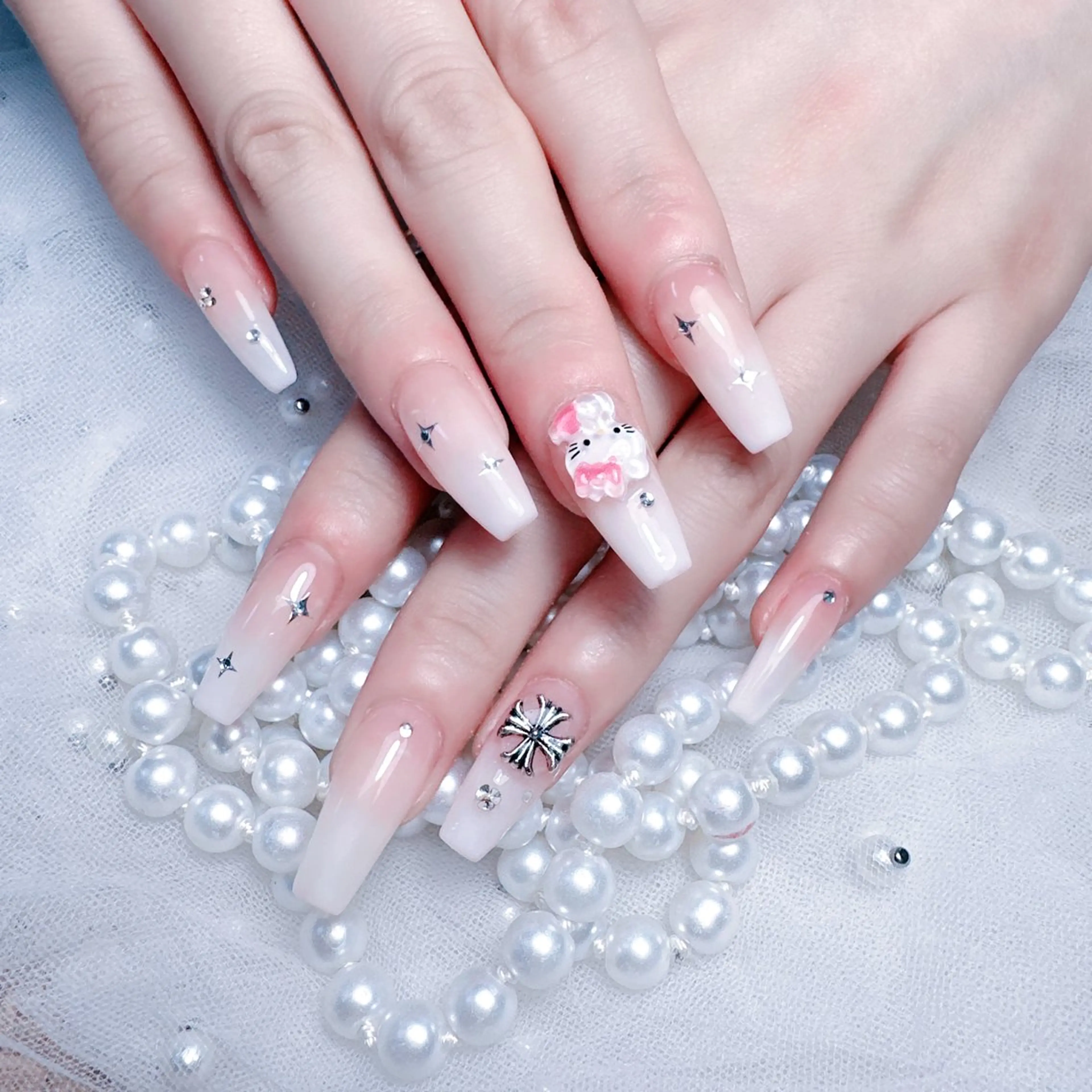 ネイル ハンドネイル 🎀Ｍ nails✨ ビューティーのネイルデザイン