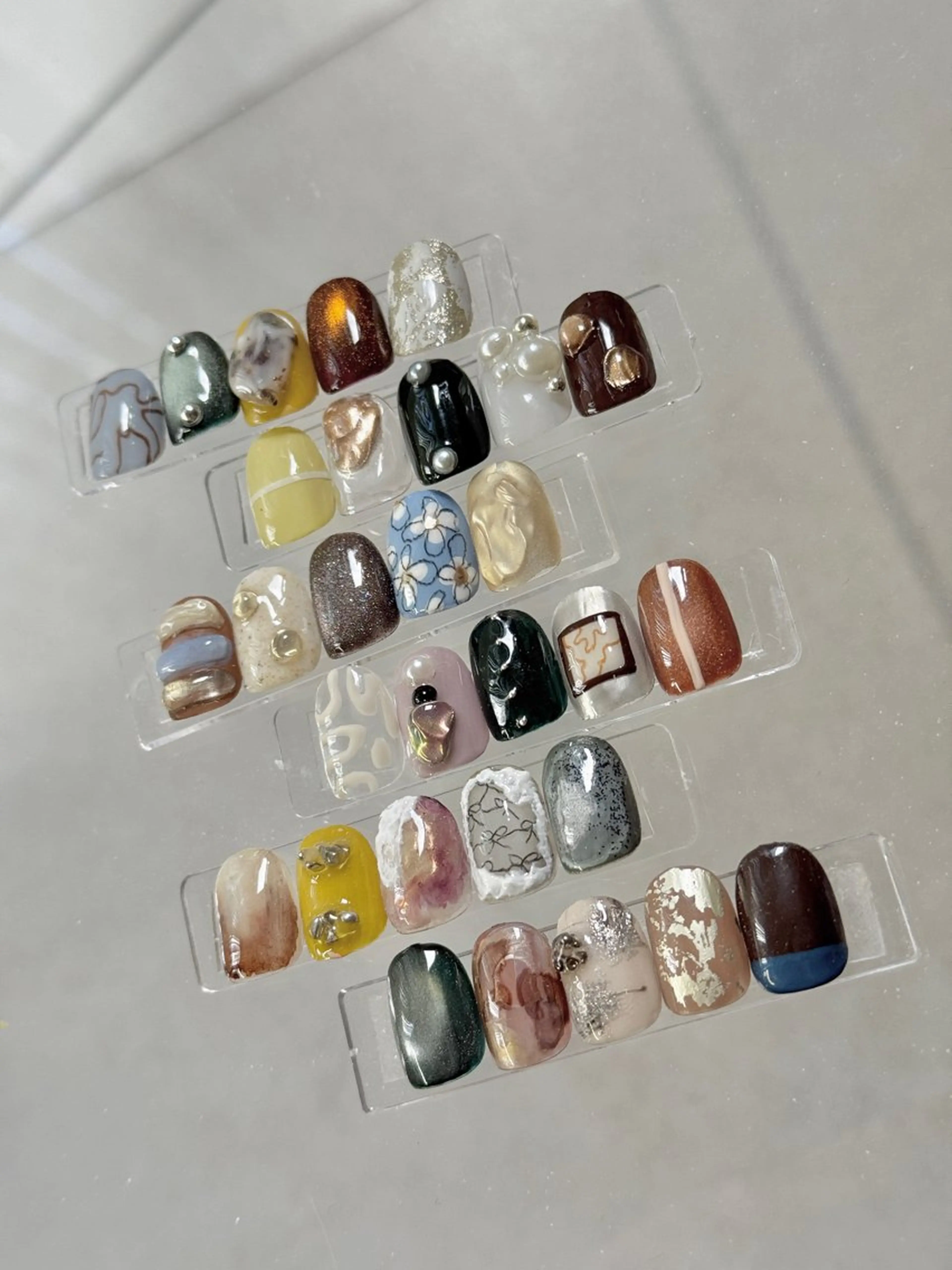 ネイル 深田 美雪のネイルデザイン