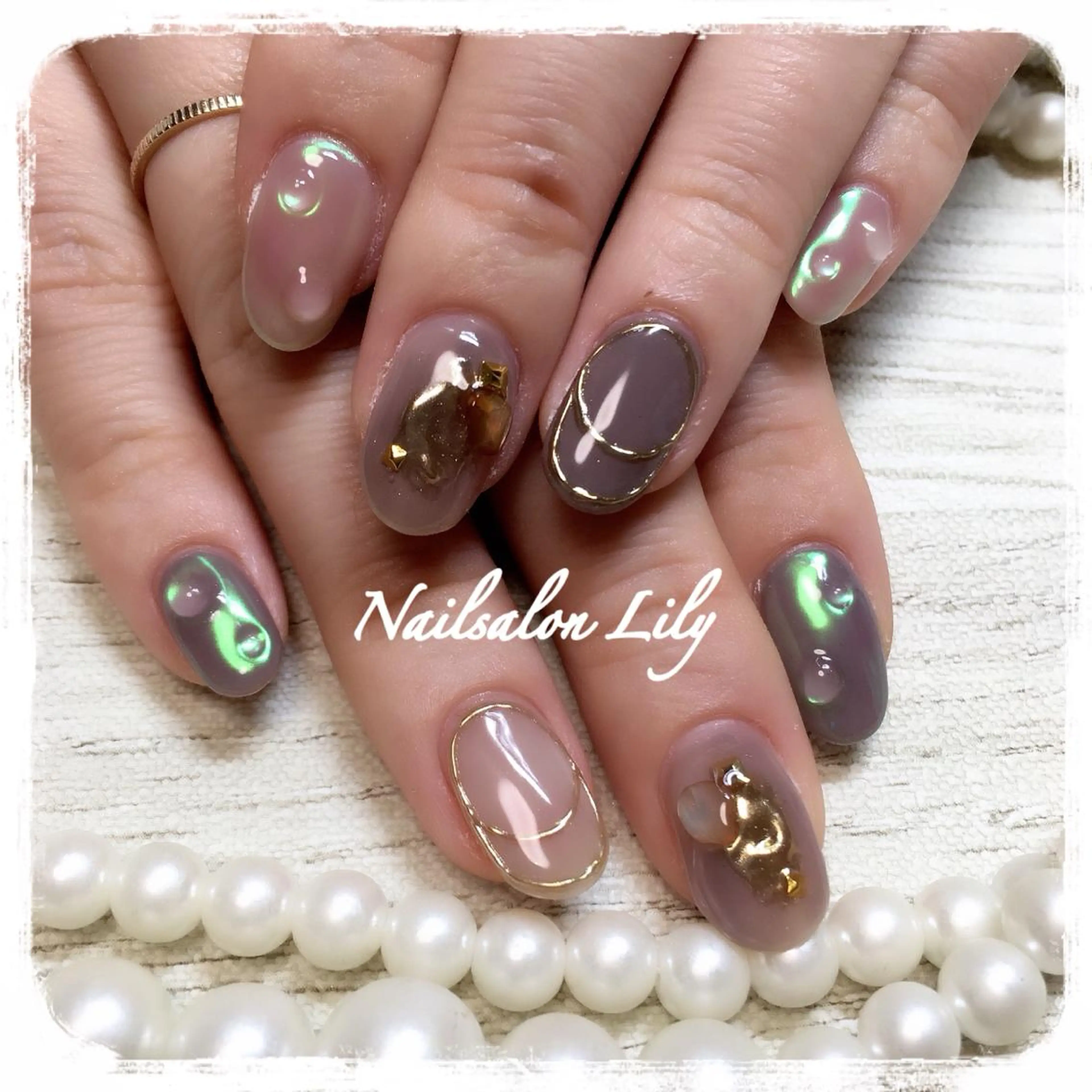 ネイル ハンドネイル Lily*nail 🌻Mii🌻のネイルデザイン