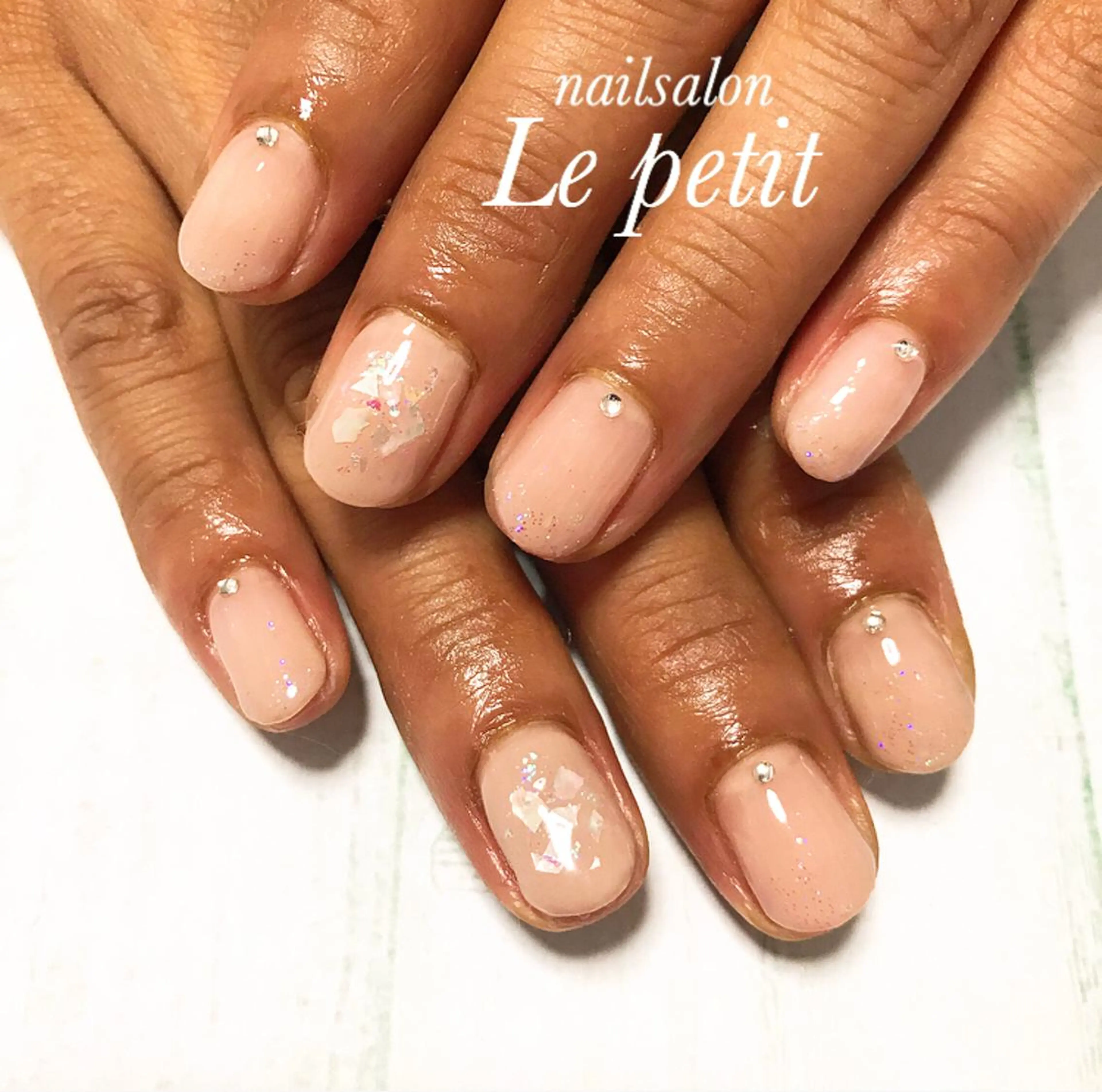 ネイル 石野 広佳のネイルデザイン