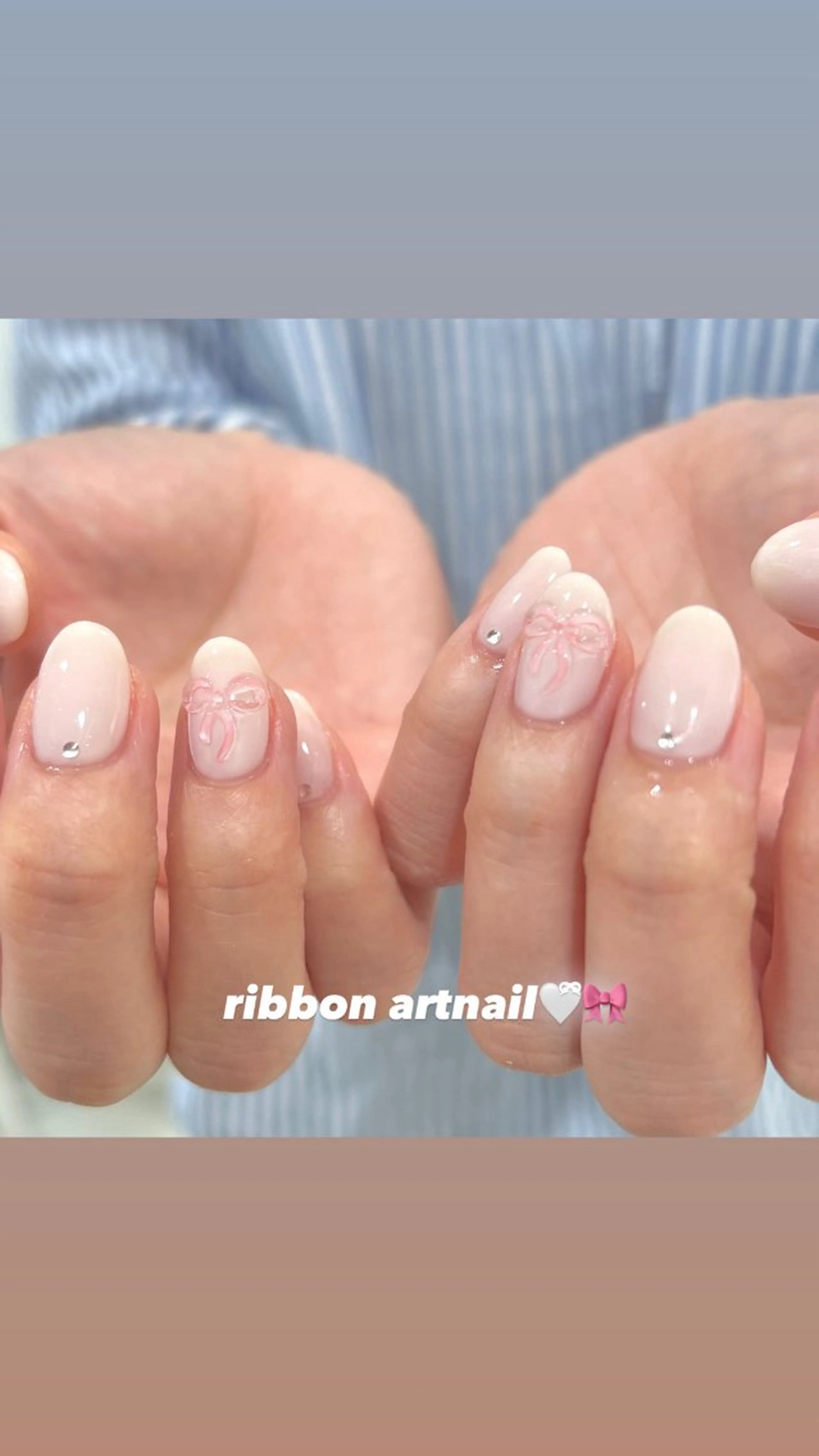 ネイル リボン ハンドネイル 🎀チーク/ちゅるん 🫧chisa🎀のネイルデザイン