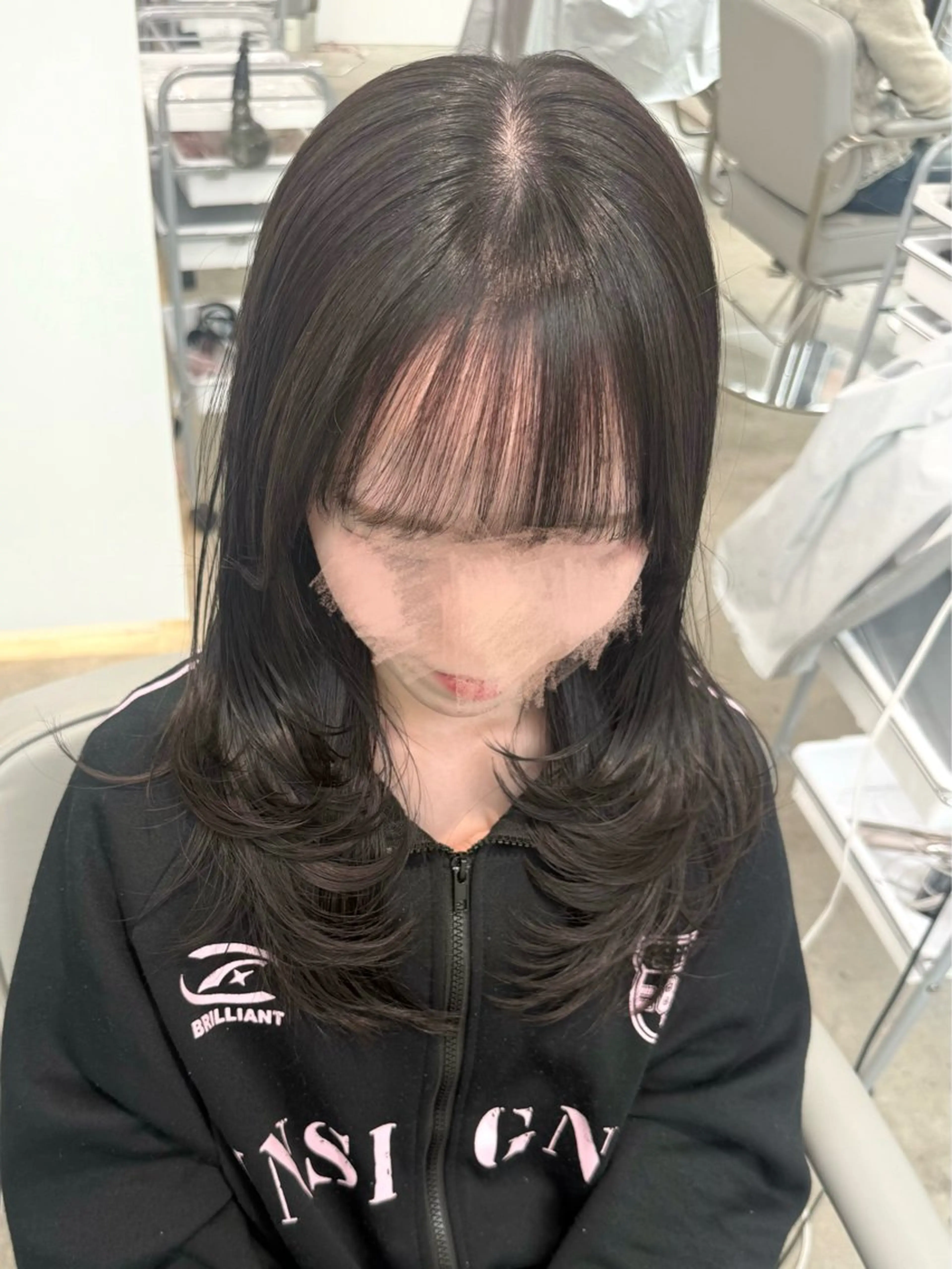 ミディアム ミディアムレイヤー レイヤーカット カット ヘアカラー トリートメント 透明感×艶髪/ 韓国レイヤー／MIOのヘアスタイル