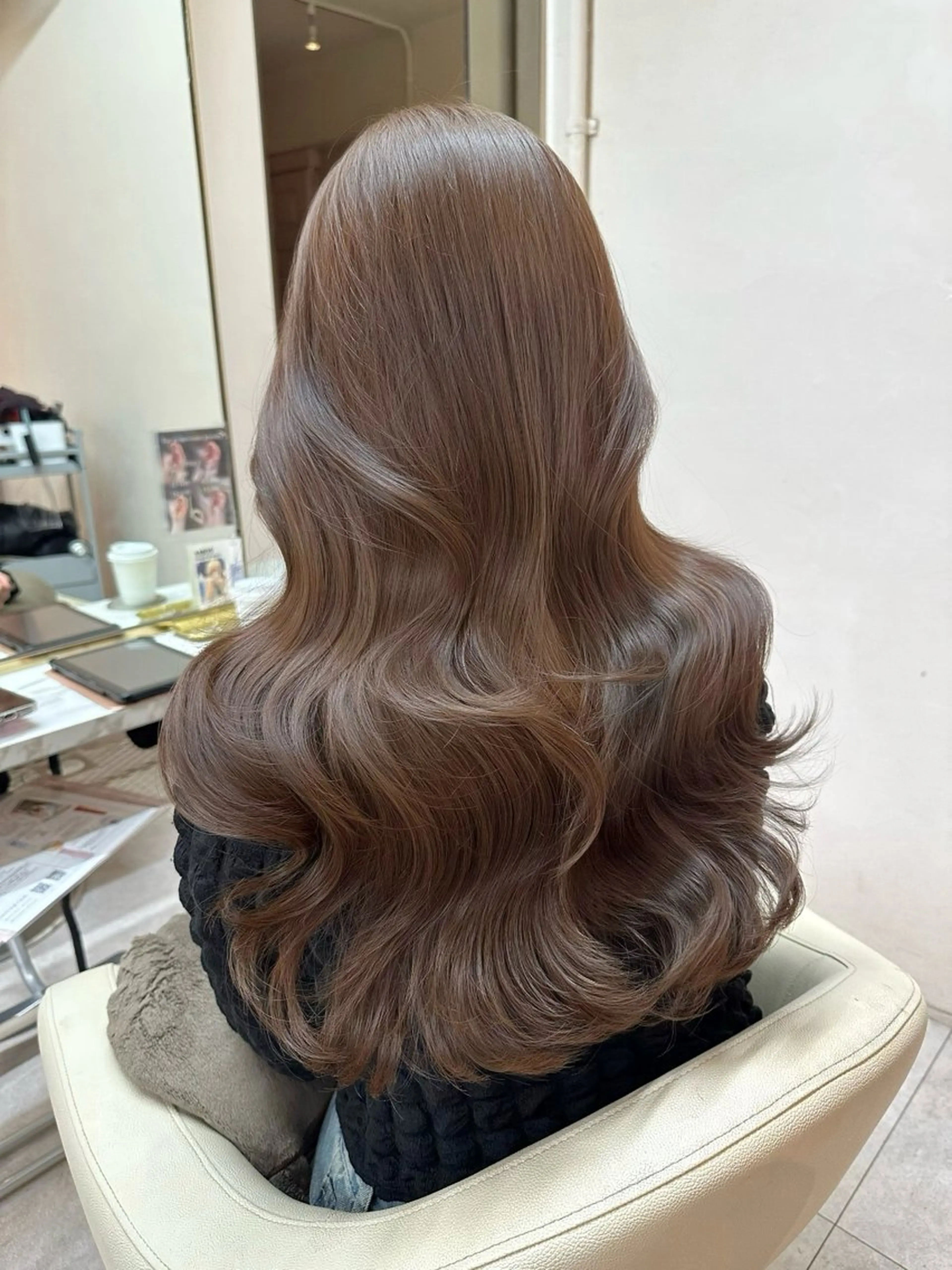 ロング カラー ベージュカラー 透明感カラー レイヤーカット 韓国ヘア🦢🖤 Sayumiのヘアスタイル