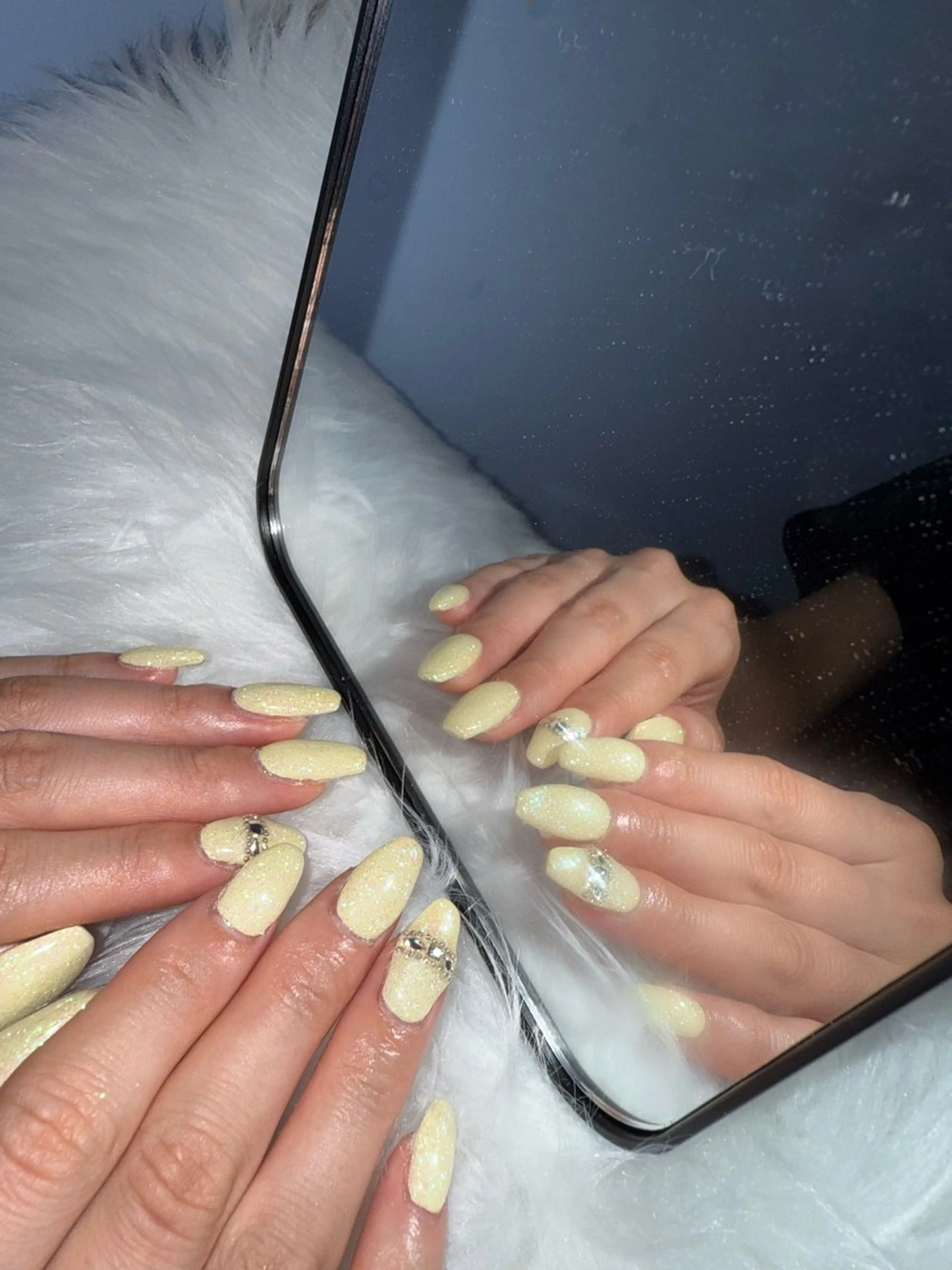 ネイル ハンドネイル BiBi Nanakaのネイルデザイン