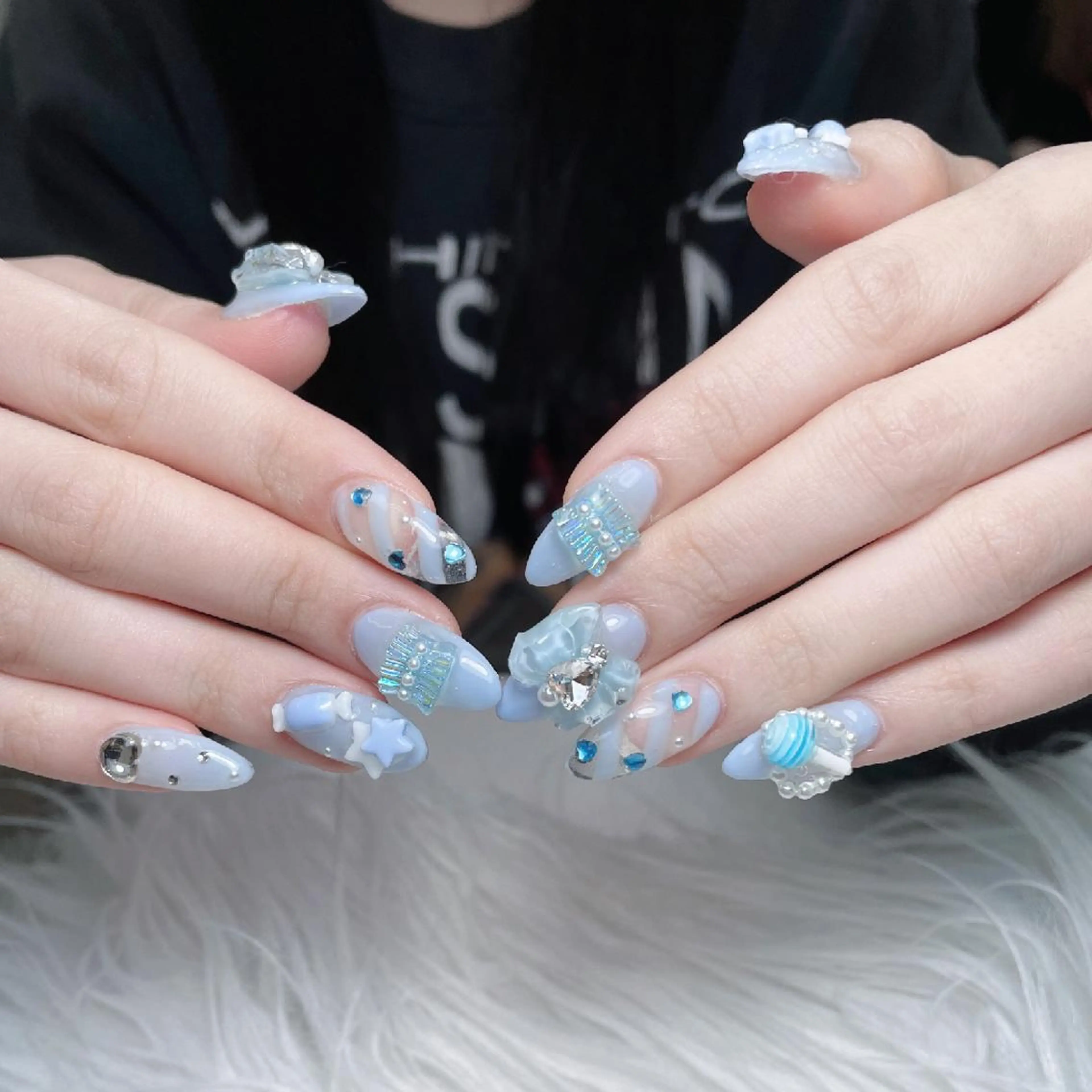 メンズ ネイル メンズ韓国風 オーロラネイル フレンチネイル ハート 韓国ネイル NailPrincess所属・princess スカルプ専門店のネイルデザイン