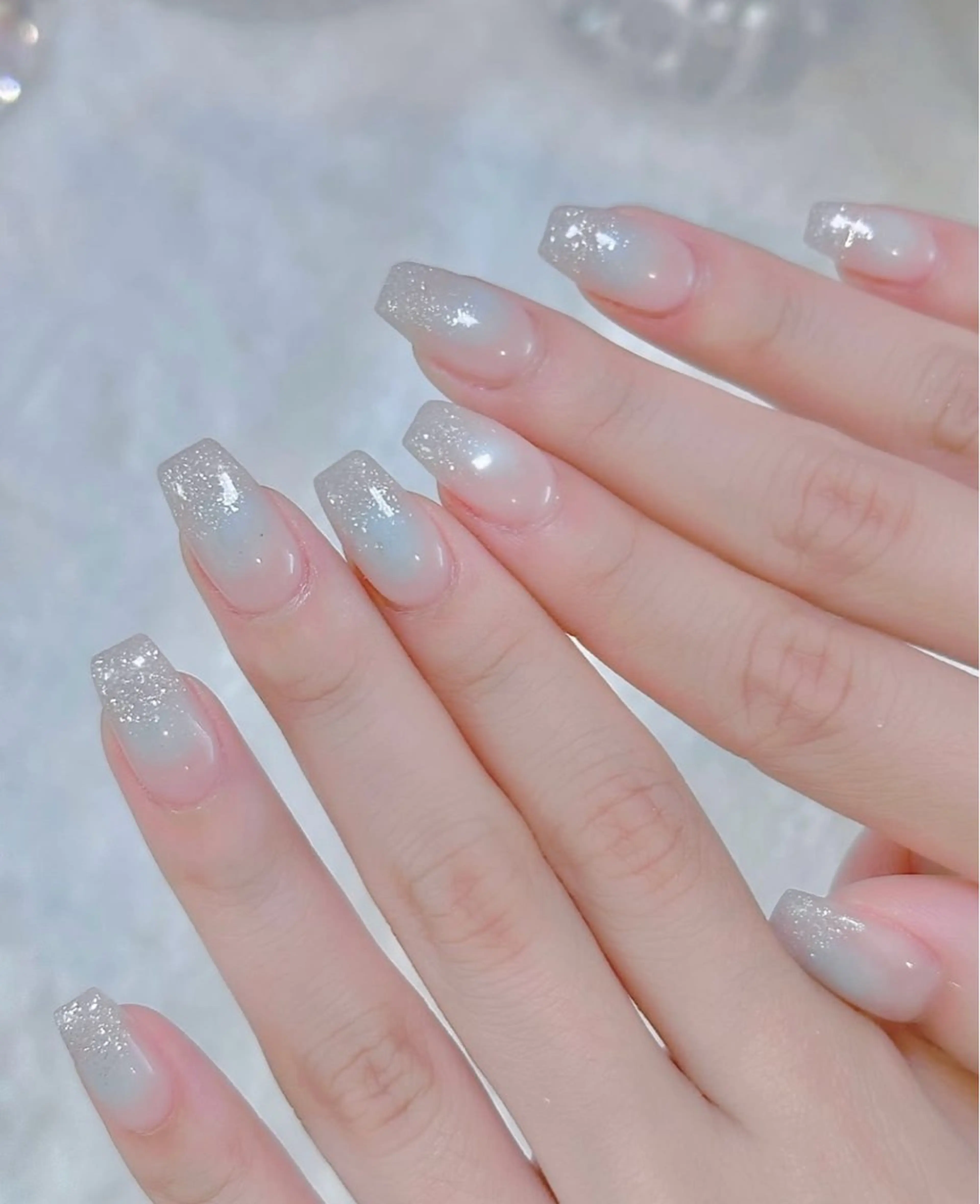 ネイル シンプルネイル ハンドネイル JISOO ANA.CHUOのネイルデザイン