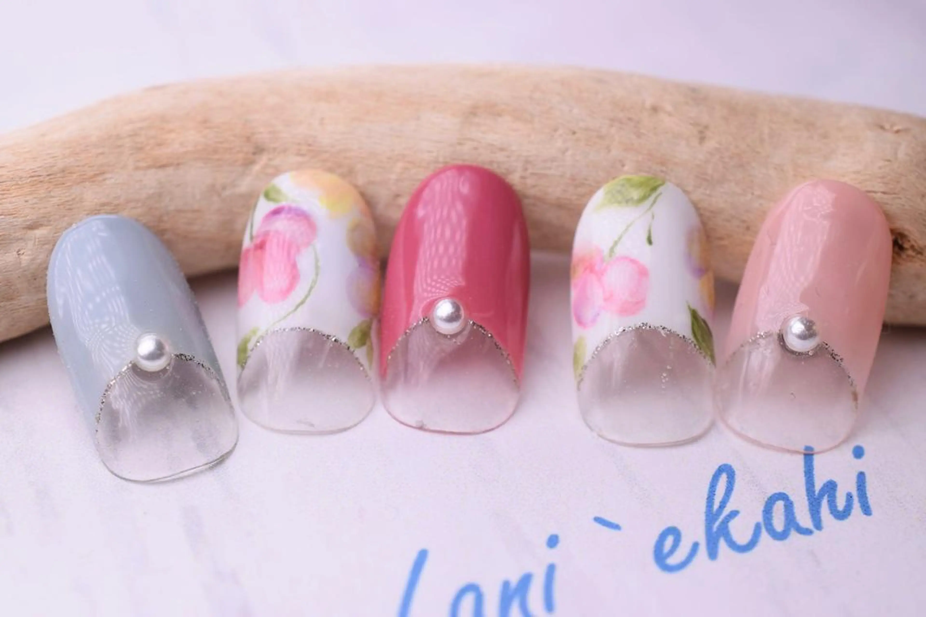 ネイル Nail salon Laniのネイルデザイン