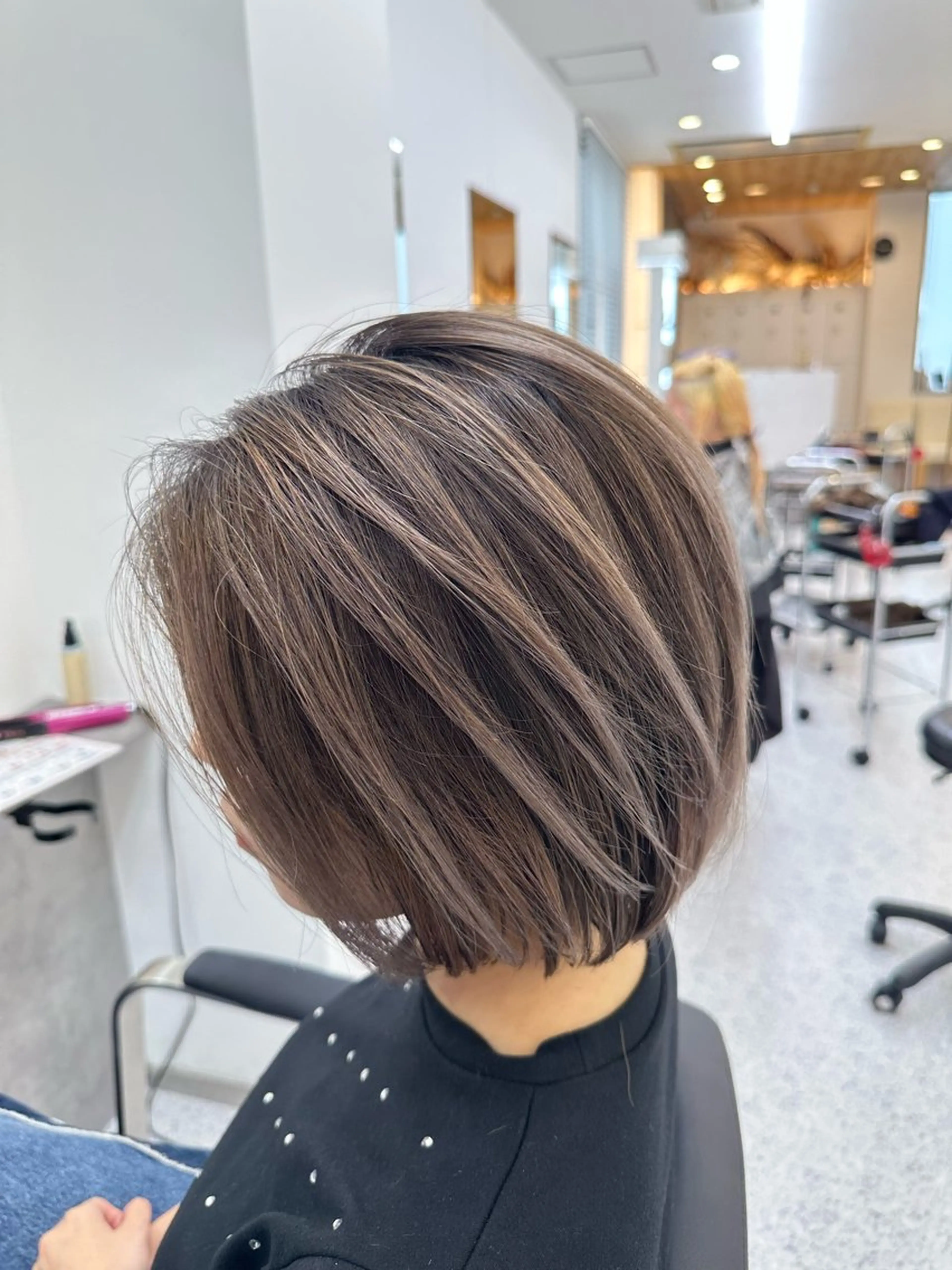 ミディアム カラー ヘアアレンジ カット ヘアカラー トリートメント 久米 治仁のヘアスタイル