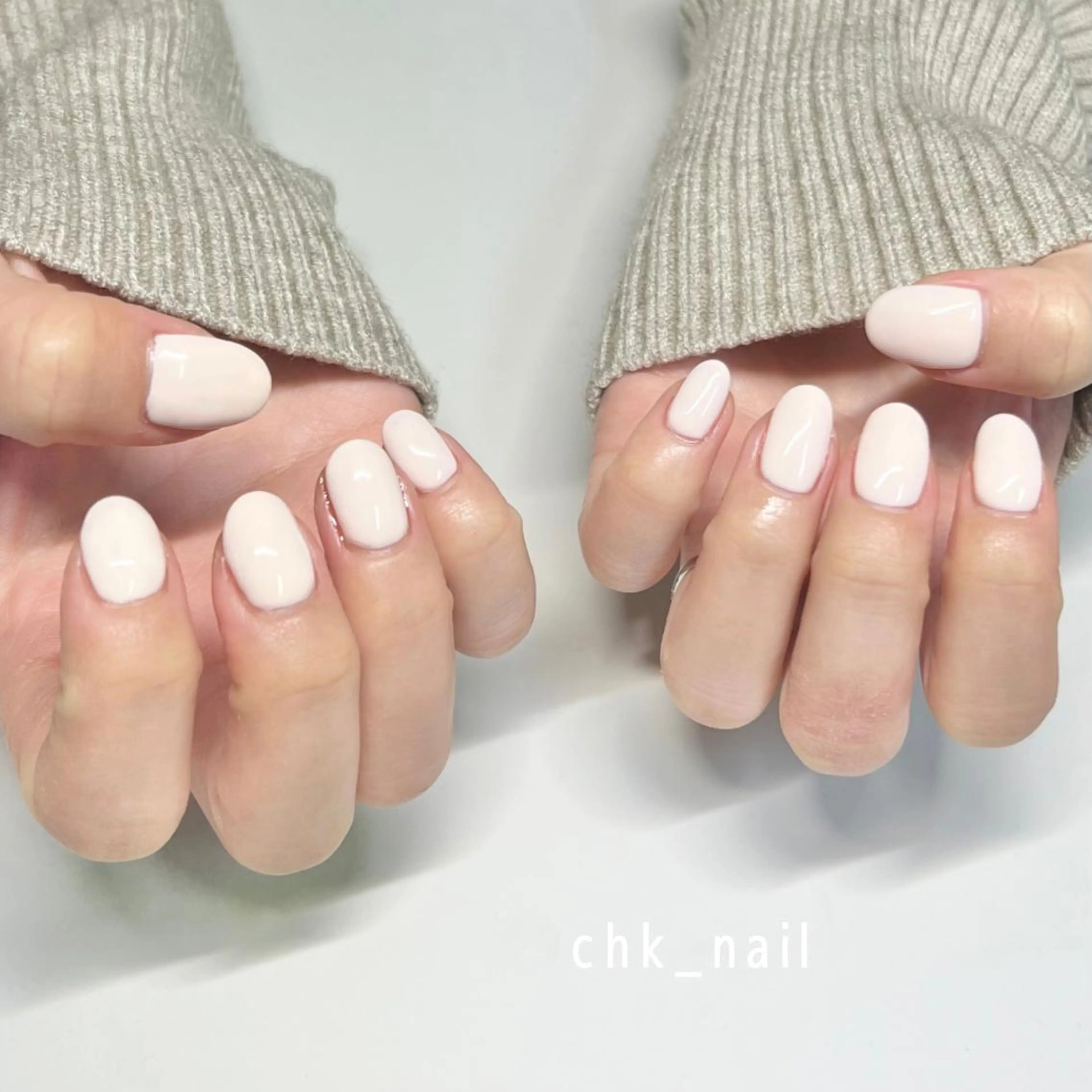 ネイル ワンカラーネイル ハンドネイル takahashi chikaのネイルデザイン