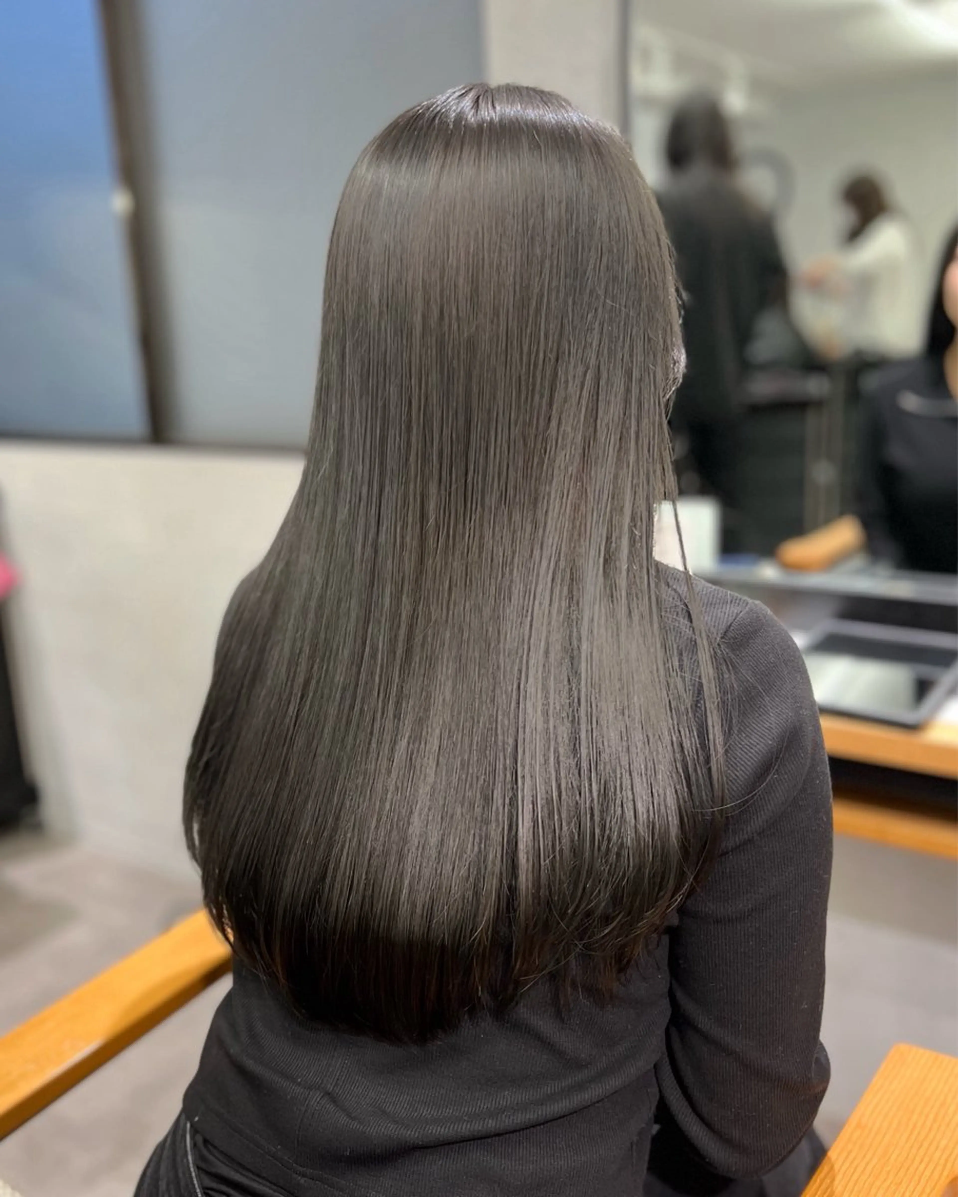 ロング カラー ブリーチ グレージュ ブリーチなしカラー ロング 🌿ダブルカラー/ 明大前/中村渓太のヘアスタイル
