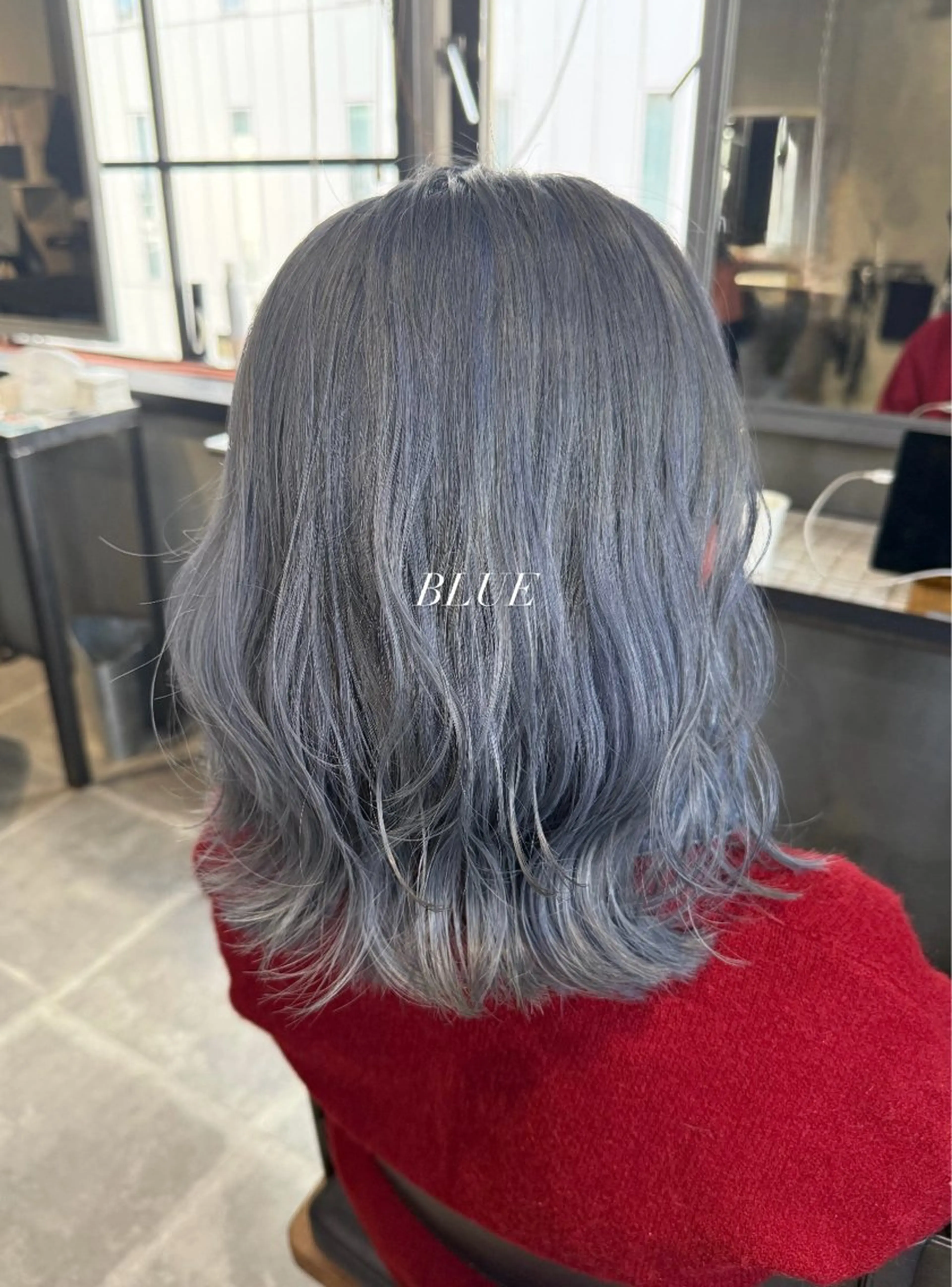 ミディアム カット ヘアカラー トリートメント 佐伯 桃のヘアスタイル