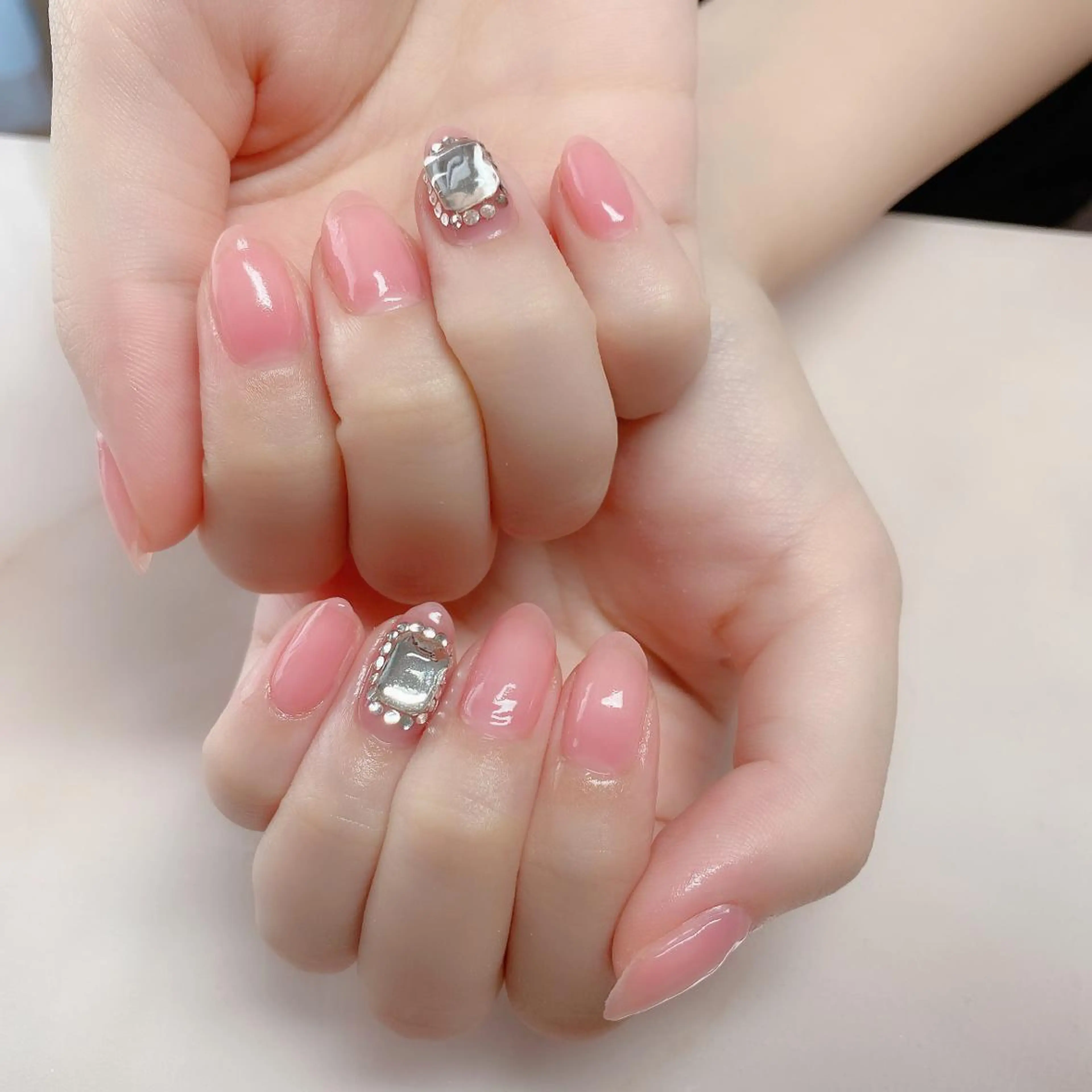 ネイル ハンドネイル ハンドケア 閨匠ビューティサロン 新橋店♡Ellieのネイルデザイン