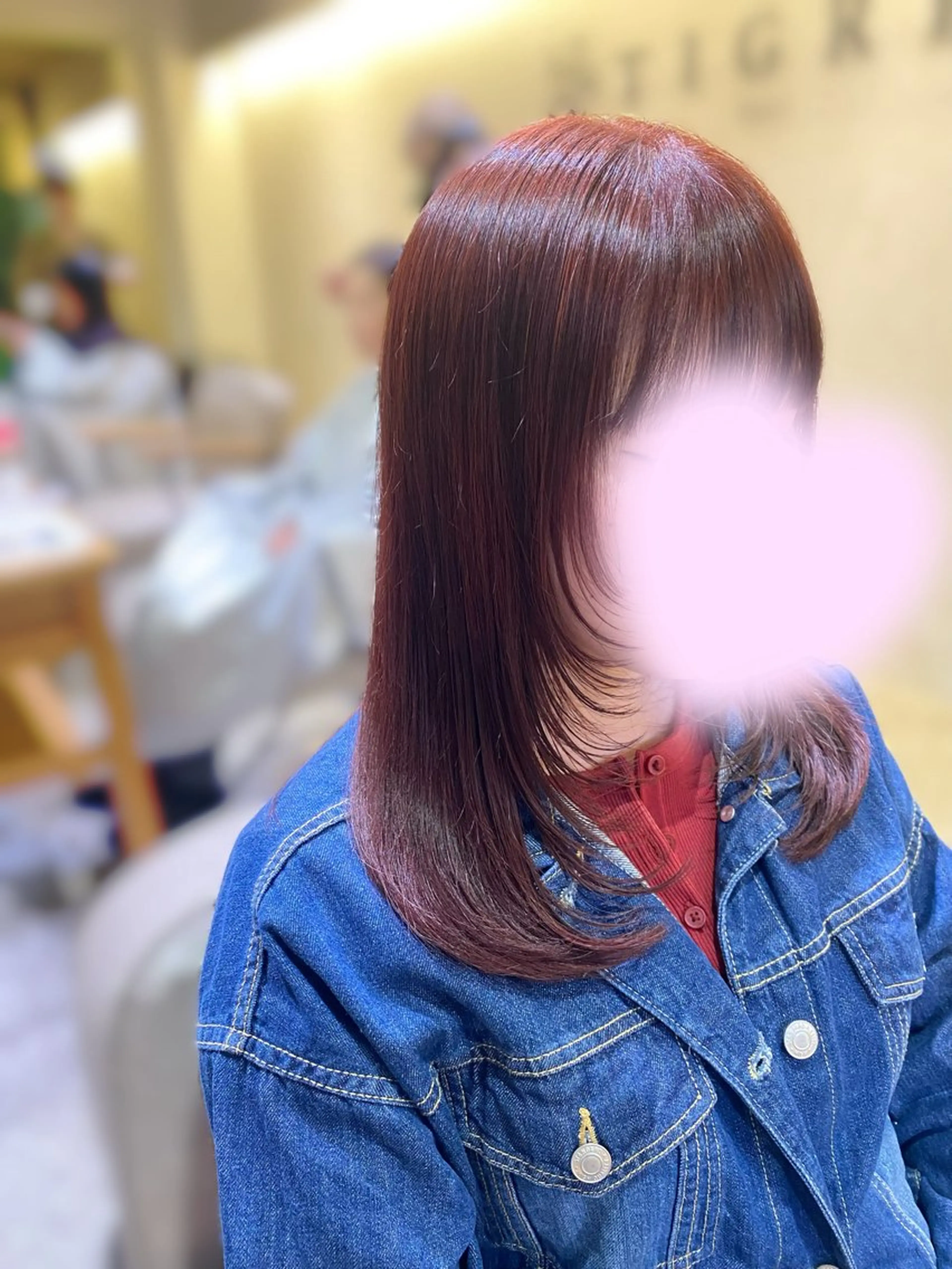 ミディアム レイヤーカット 🫧ハイトーン/ 透明感🫧れいか🫧のヘアスタイル