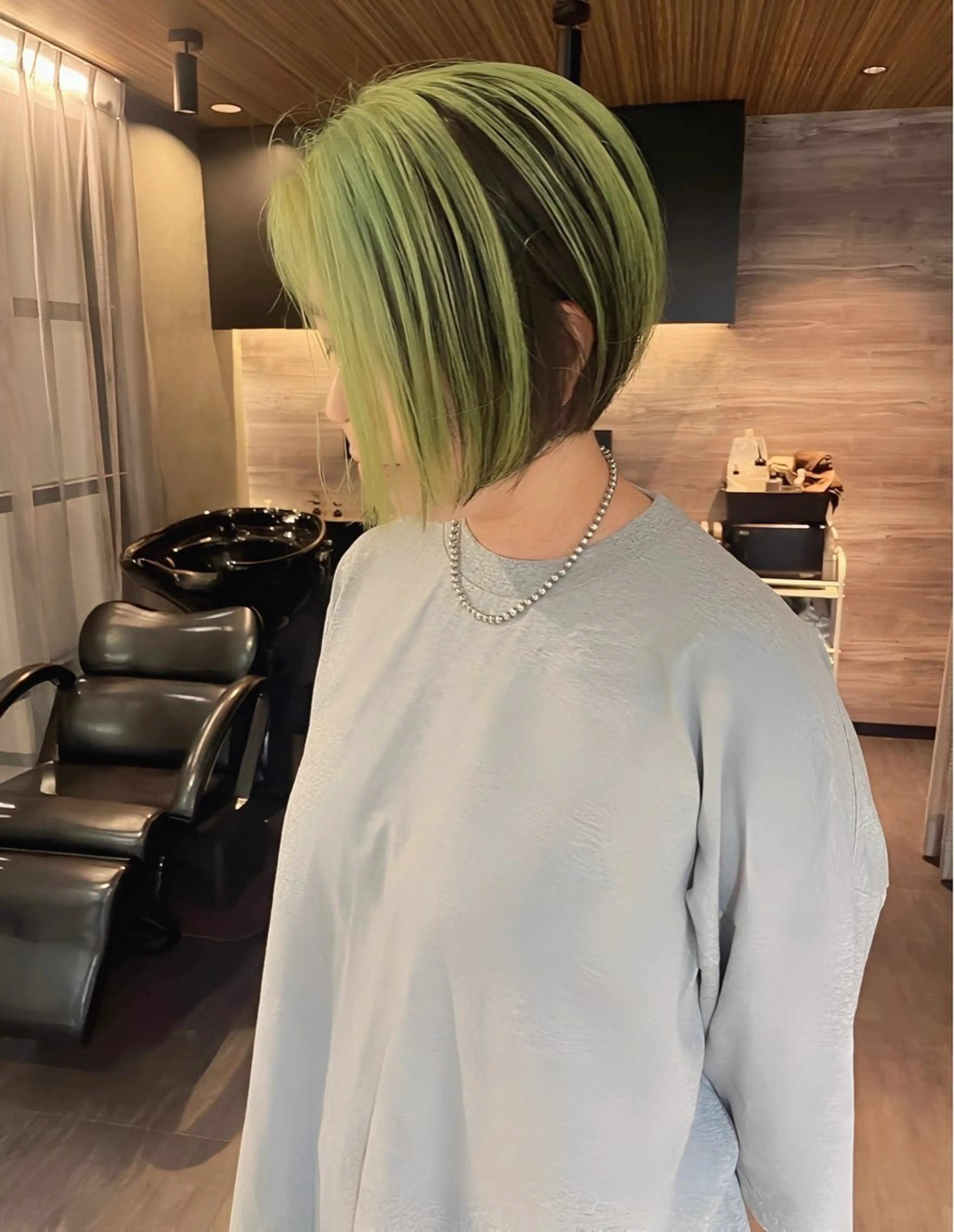 ショート レイヤーカット/韓国 /艶髪/ダブルカラーのヘアスタイル