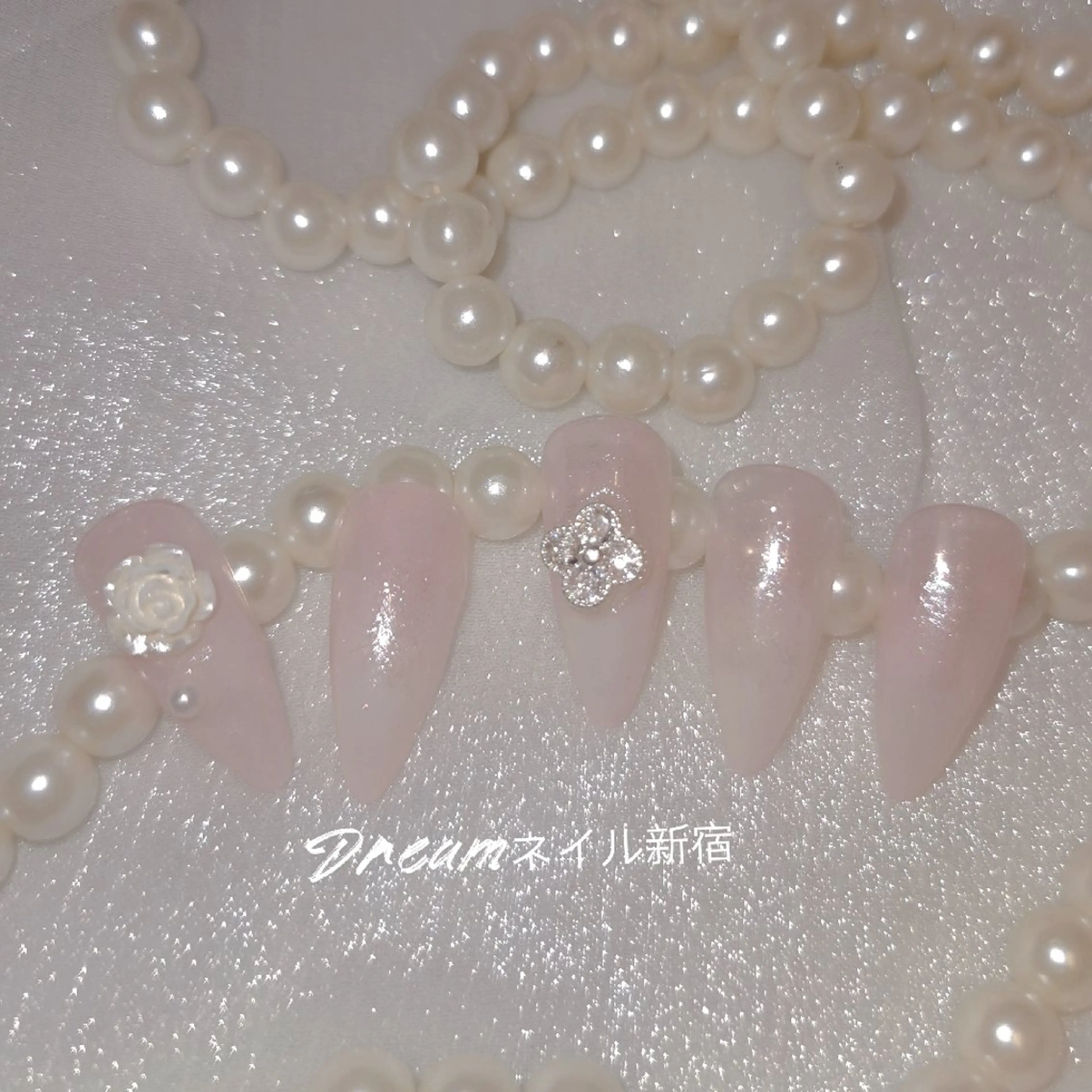 ネイル グラデーション 韓国ネイル シンプルネイル ワンホンネイル ブライダルネイル フィルイン・深爪矯正 長さ出し・リラク

のネイルデザイン