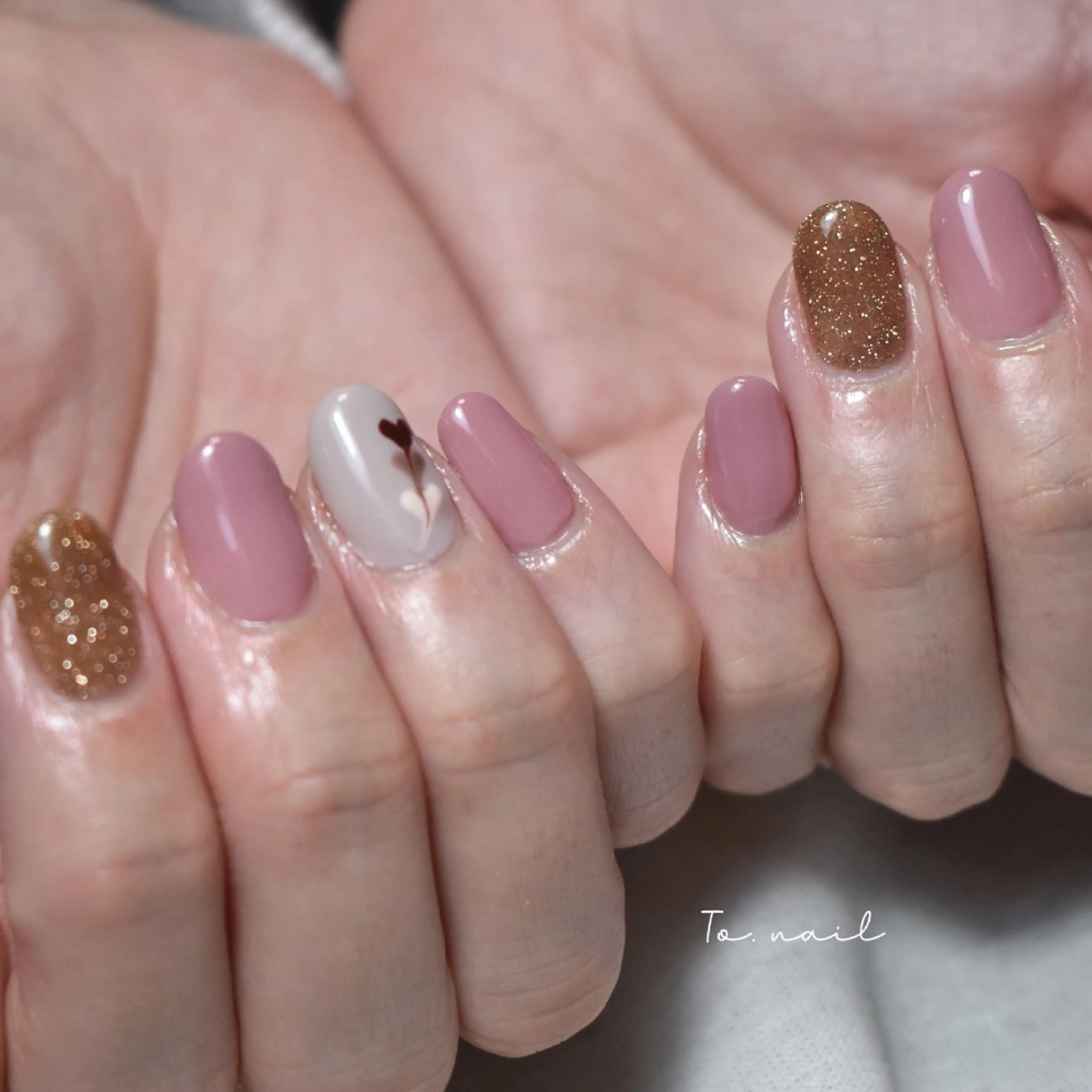 ネイル ハンドネイル To. nail （トゥ ネイル）のネイルデザイン