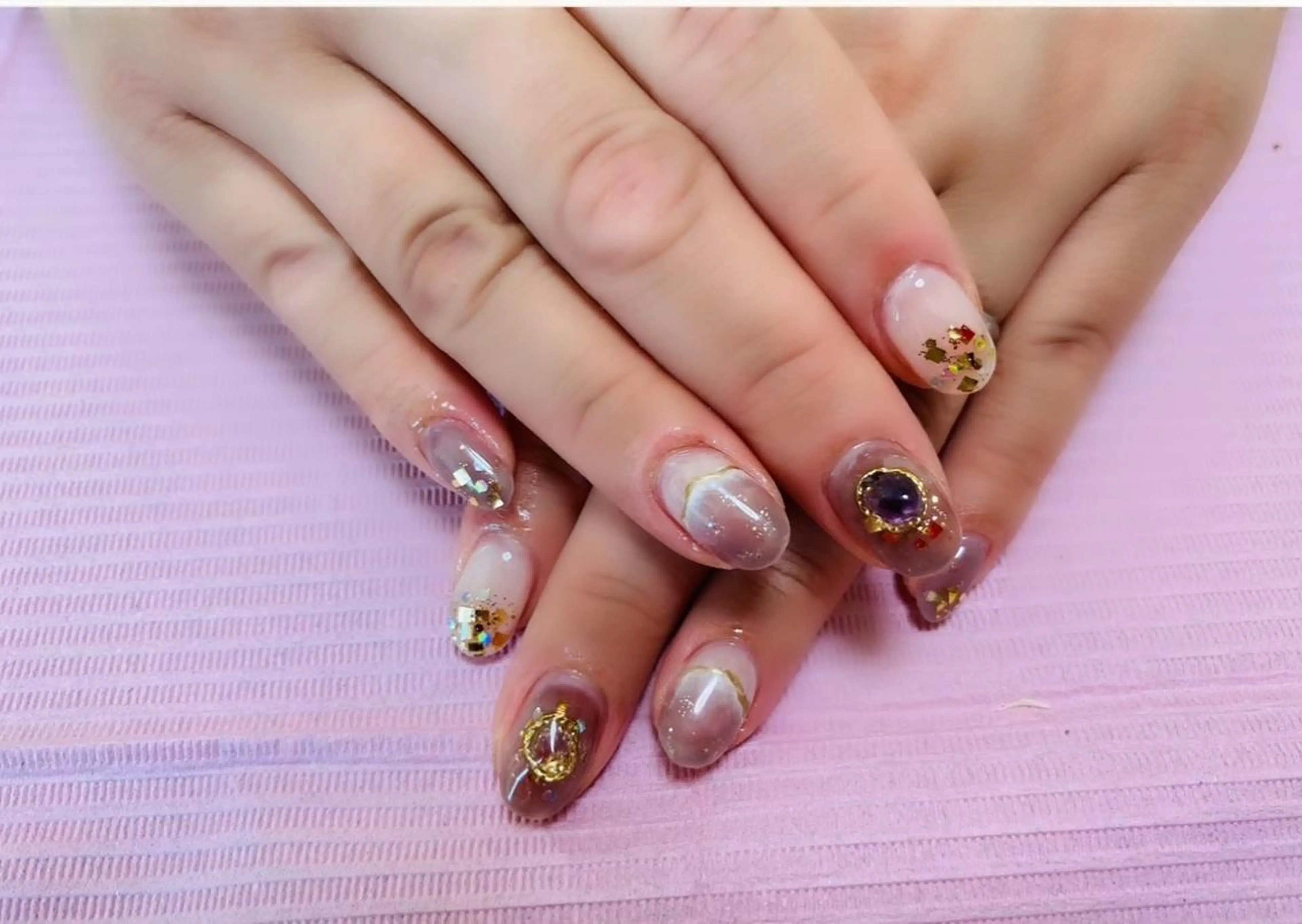 ネイル ニュアンスネイル Nail salon MEGUMIのネイルデザイン