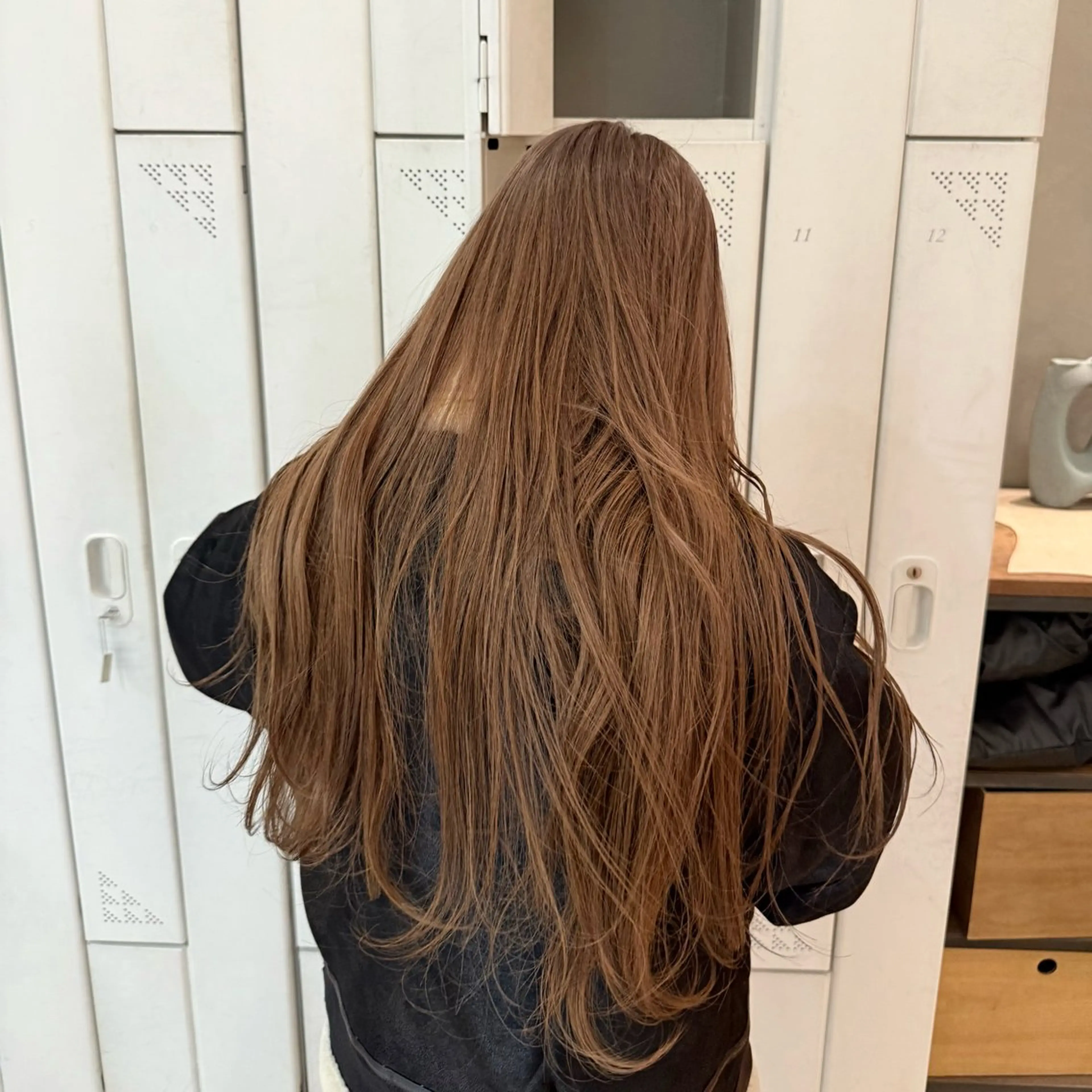 カラー ヘアカラー Atoro所属・インナー｜レイヤー ｜honokaのヘアスタイル