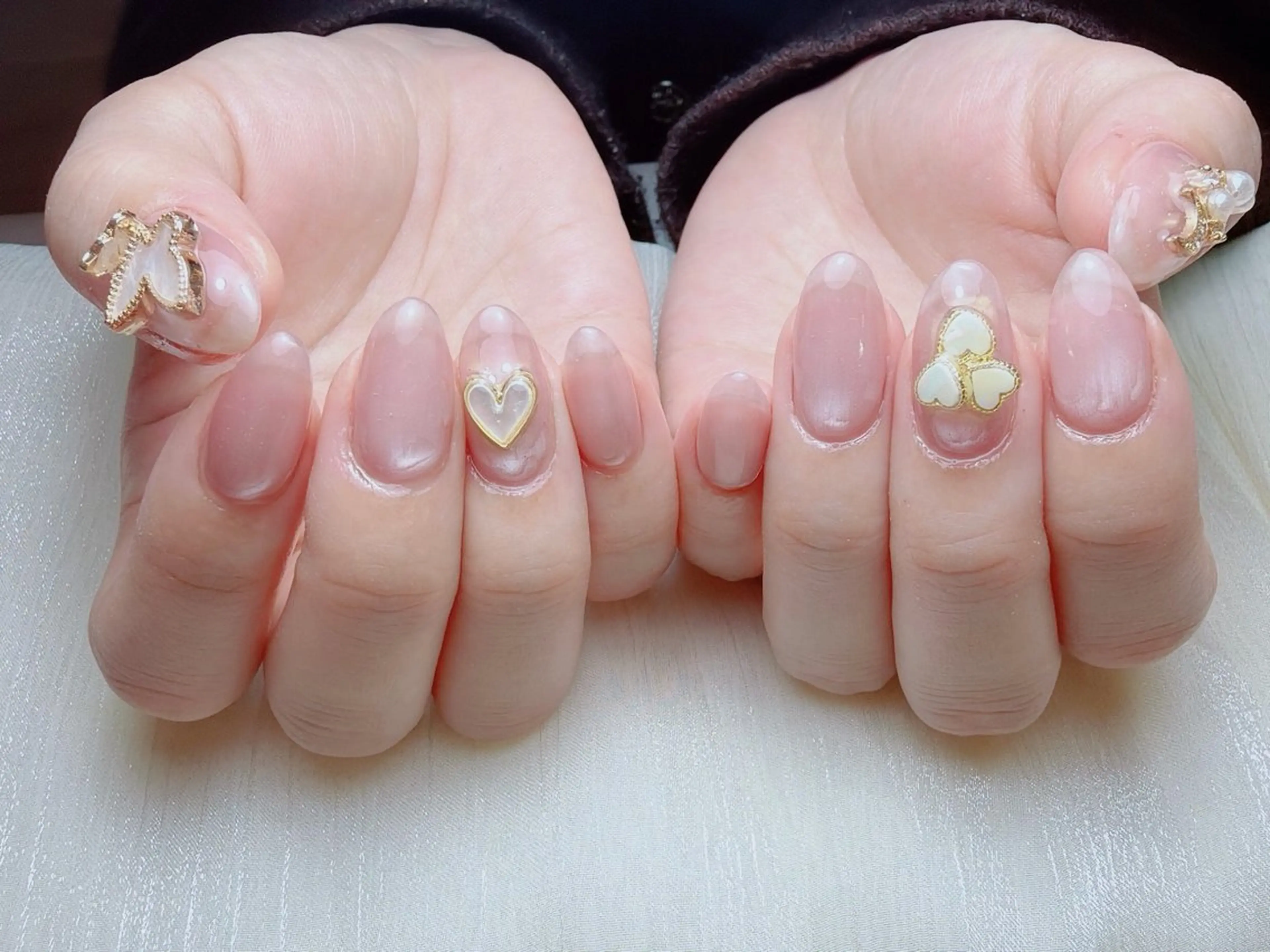 ネイル ハンドネイル フットネイル ハンドケア MoonNail ナナのネイルデザイン