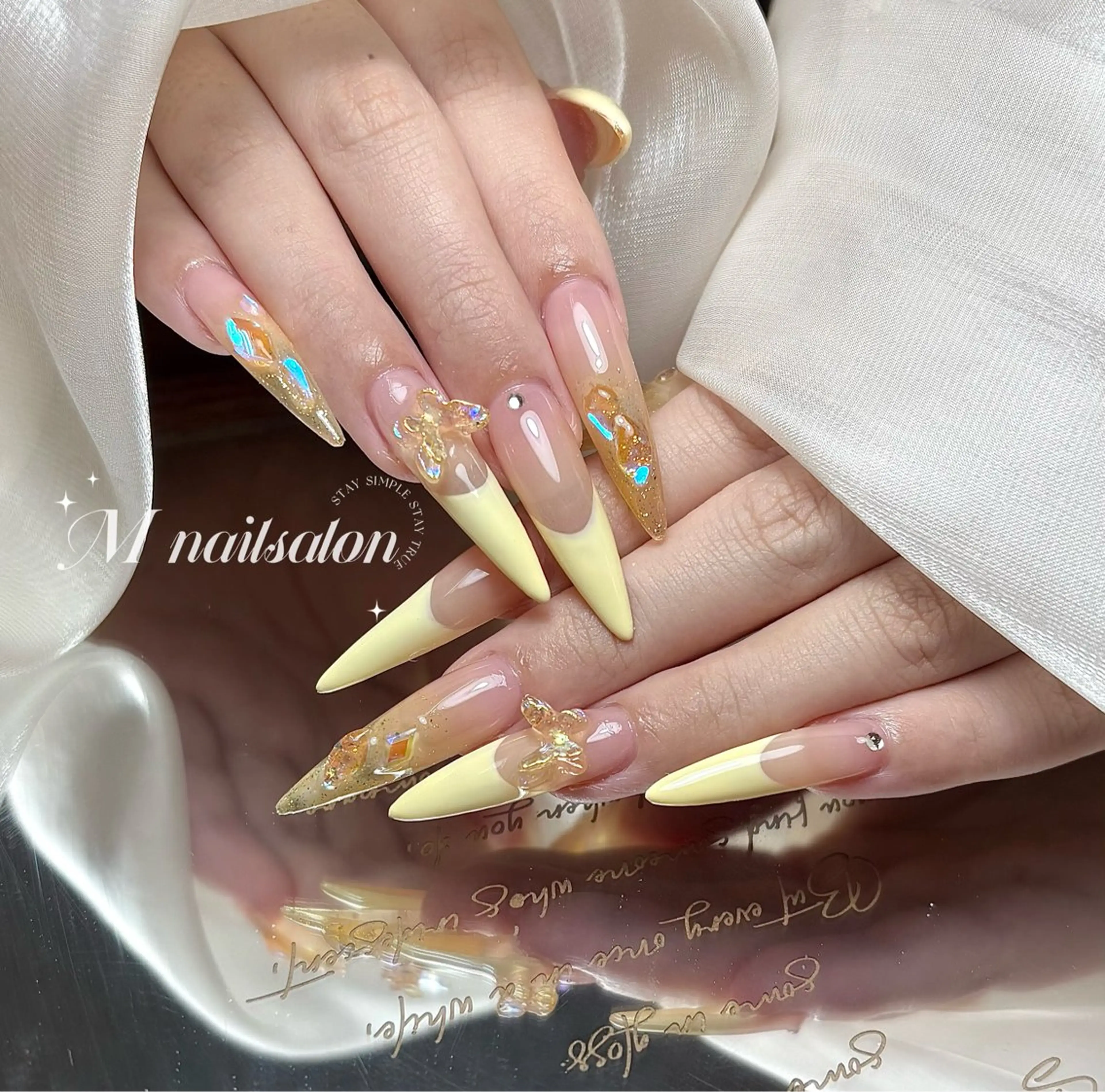 ネイル ハンドネイル M🌷nail 長さだし専門店のネイルデザイン