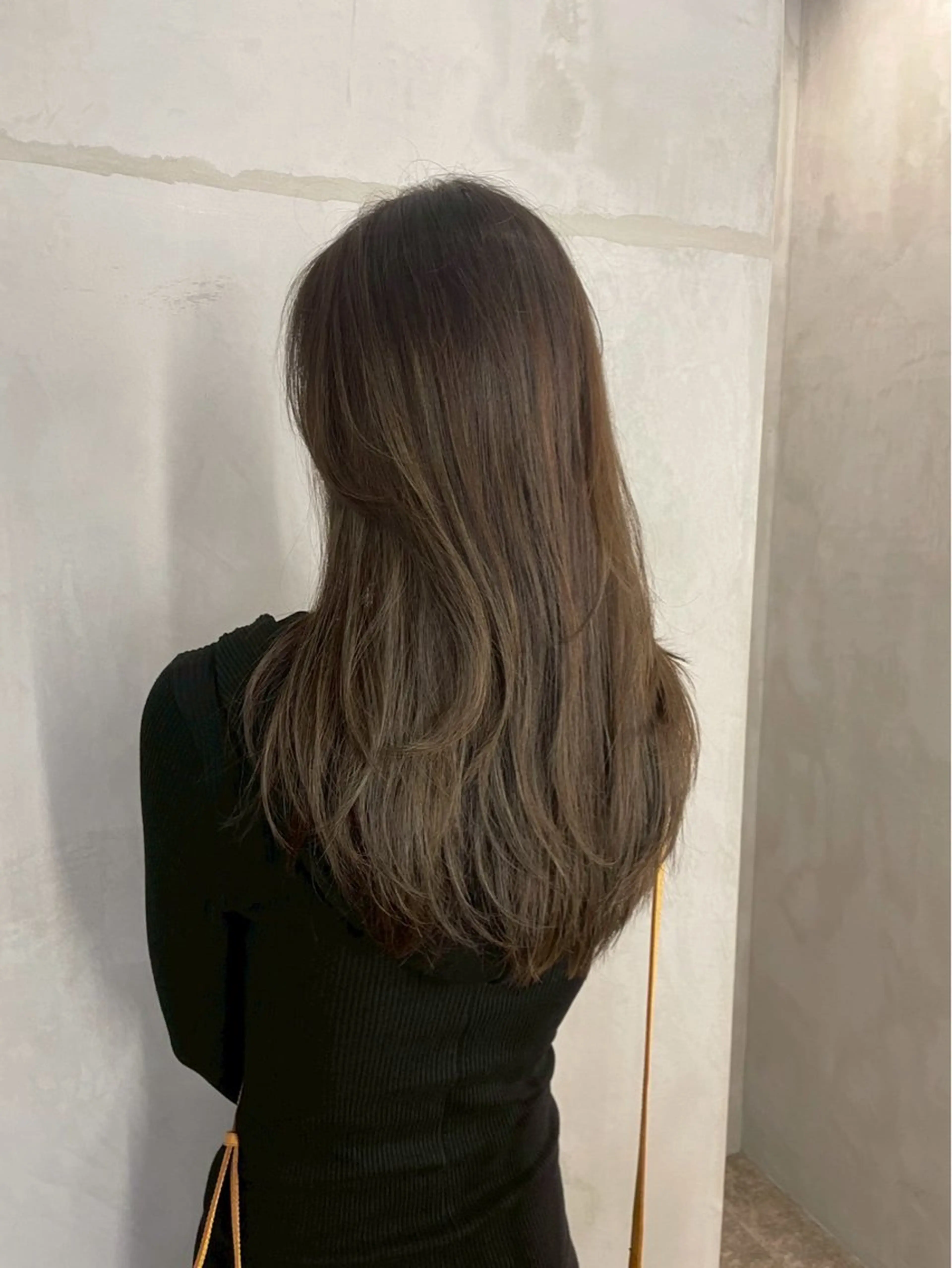 ロング カラー レイヤーカット kaito /都立大学herのヘアスタイル