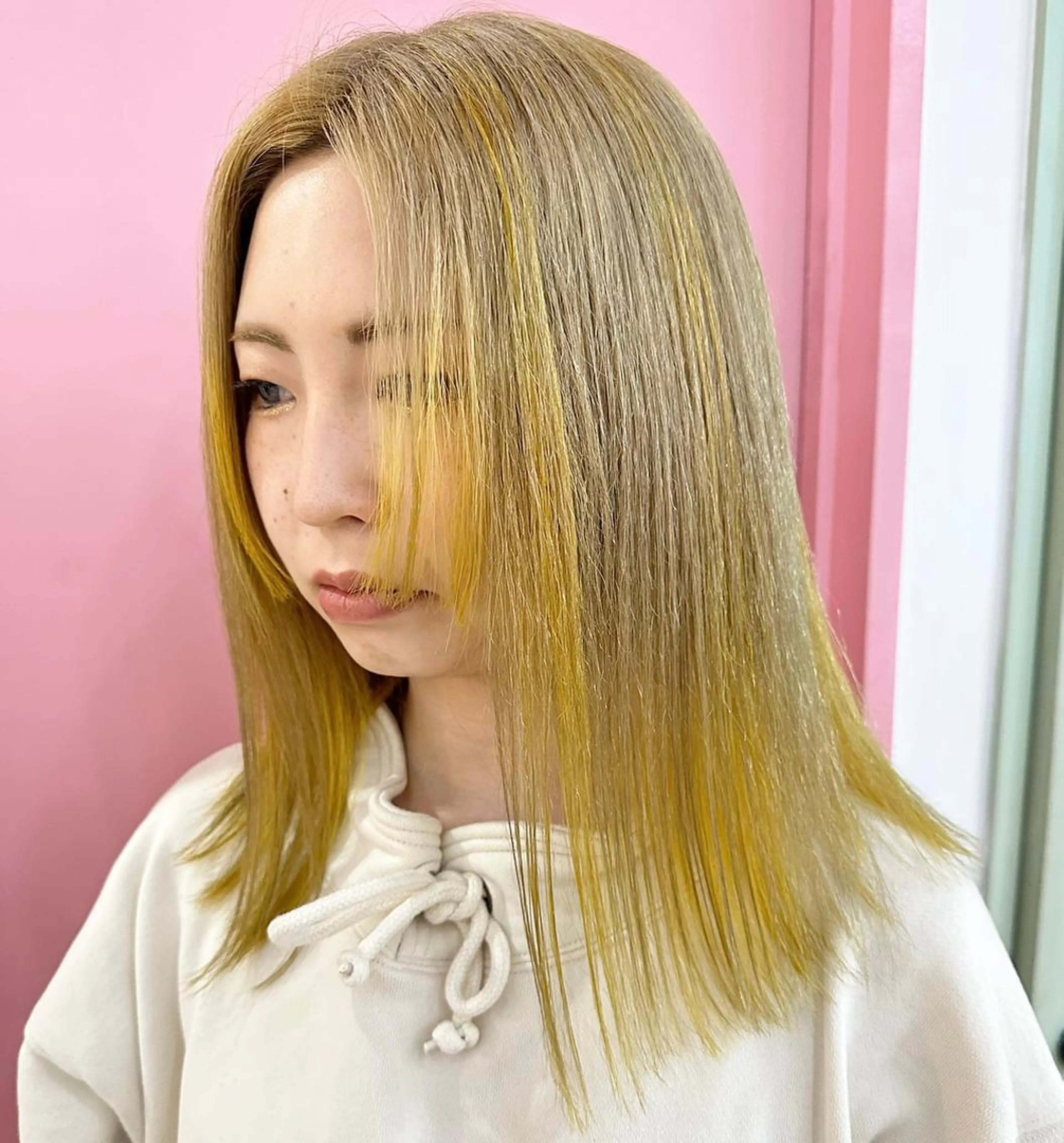 【2-3回目クーポン】ケアブリーチ使用💗カット＋ハイライトorインナーカラー＋トリートメントの写真