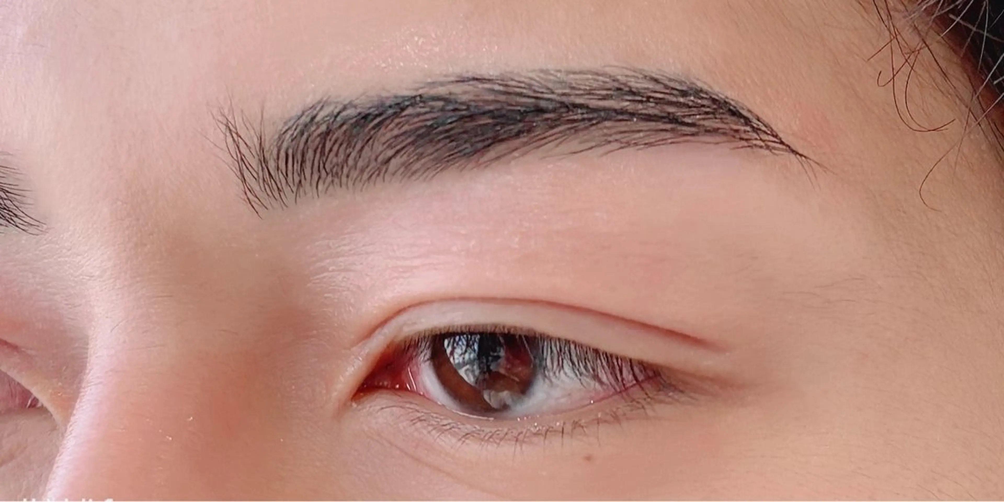 メンズ アイブロウ 眉毛ワックス脱毛 BEDESIGN 道下のマツエク・マツパデザイン