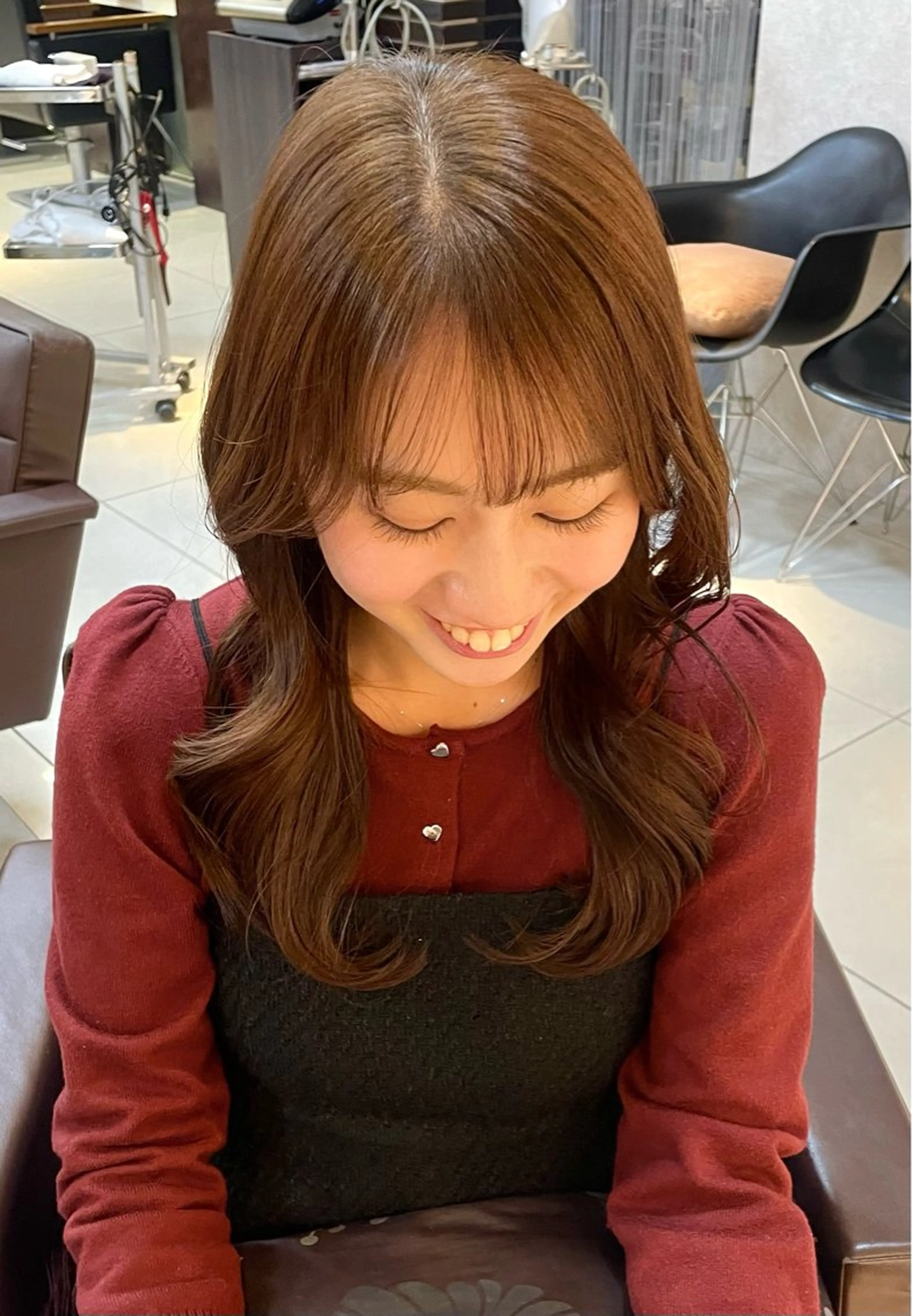 ミディアム カラー カット ヘアカラー トリートメント 🤎韓国ヘア ベージュ まゆか🤎のヘアスタイル