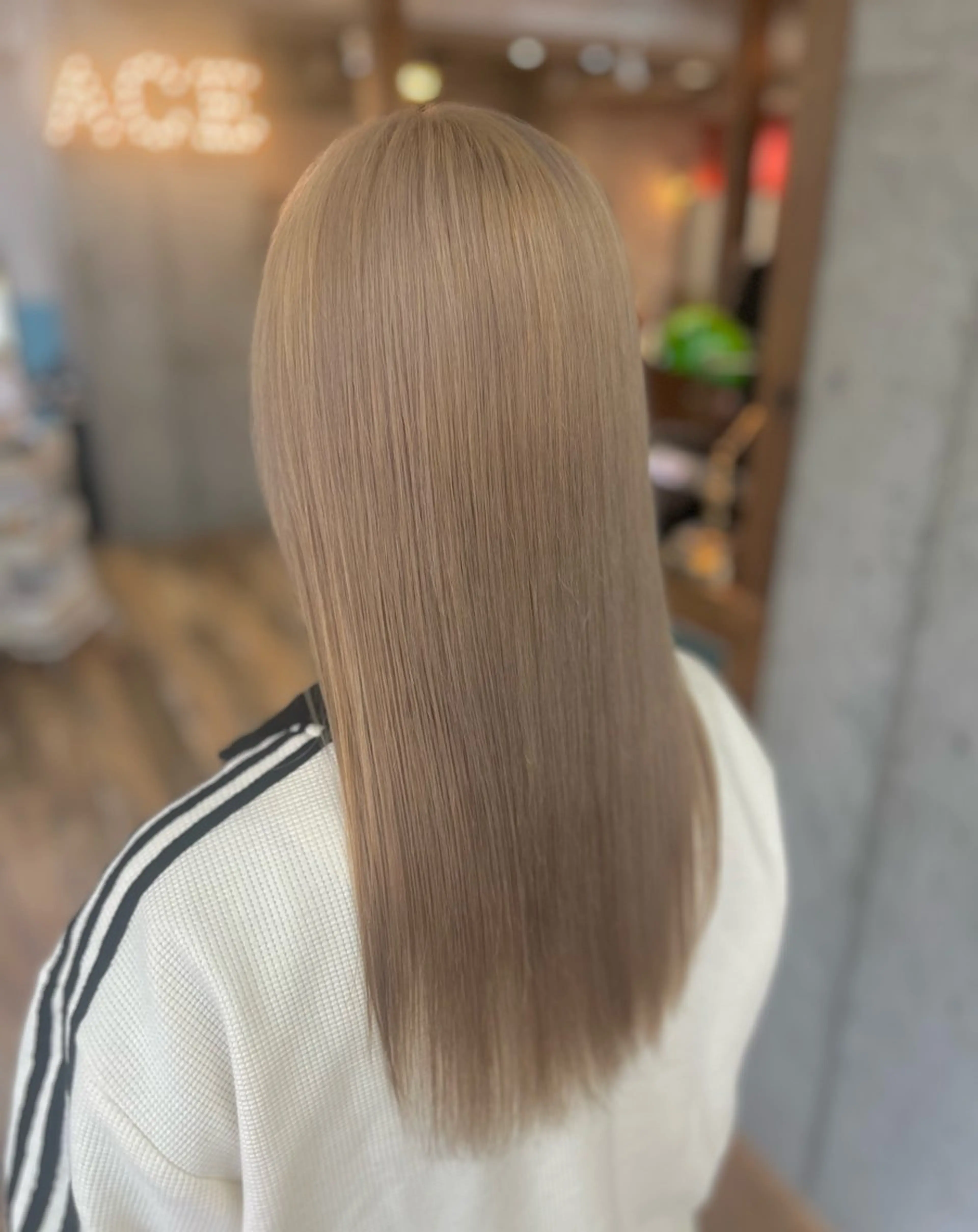 ロング カラー ヘアカラー トリートメント 💖カラー/ブリーチ 💖あつやのヘアスタイル