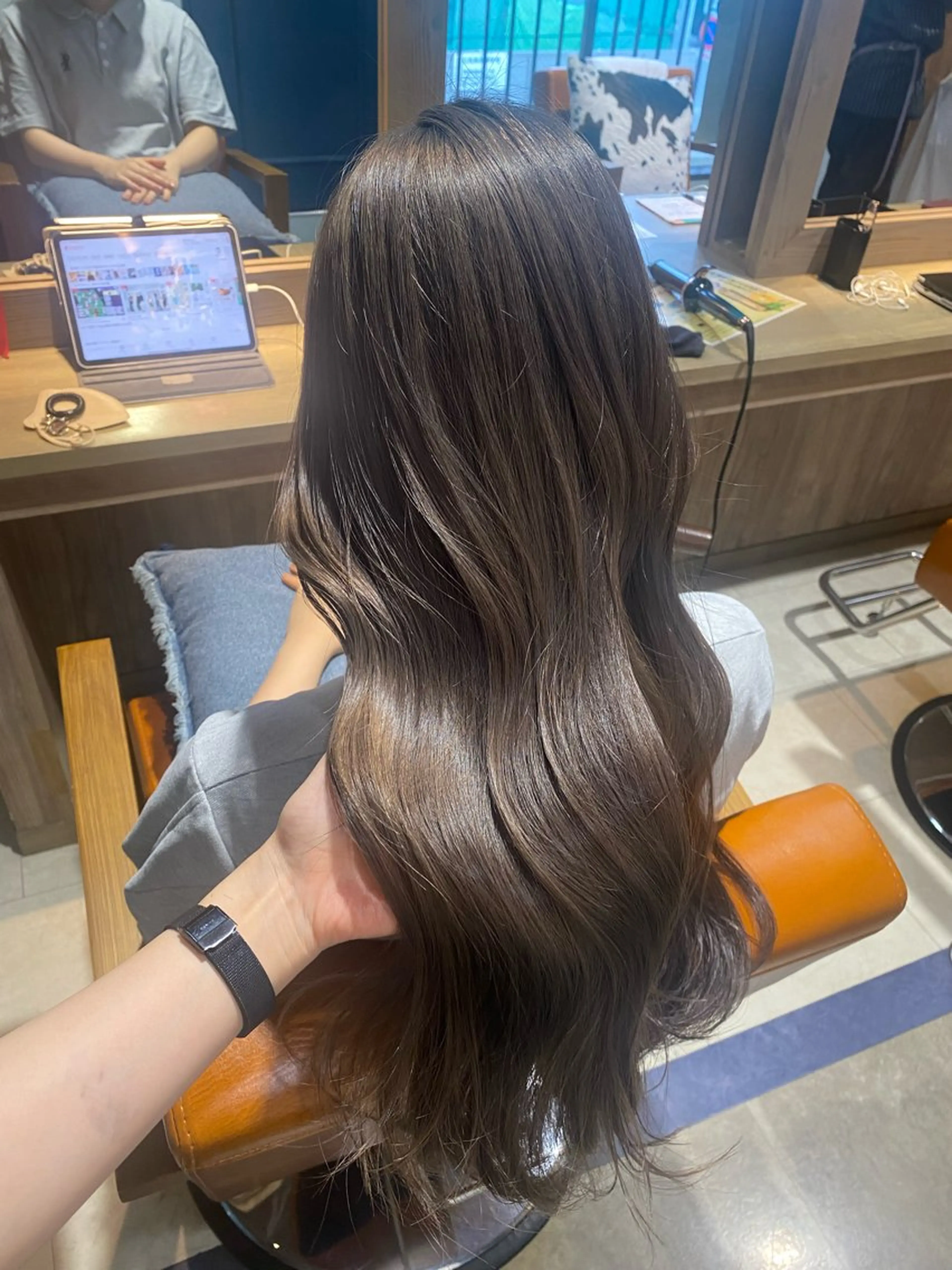 ロング 🐻結んでも可愛い hair EMI🐻のヘアスタイル