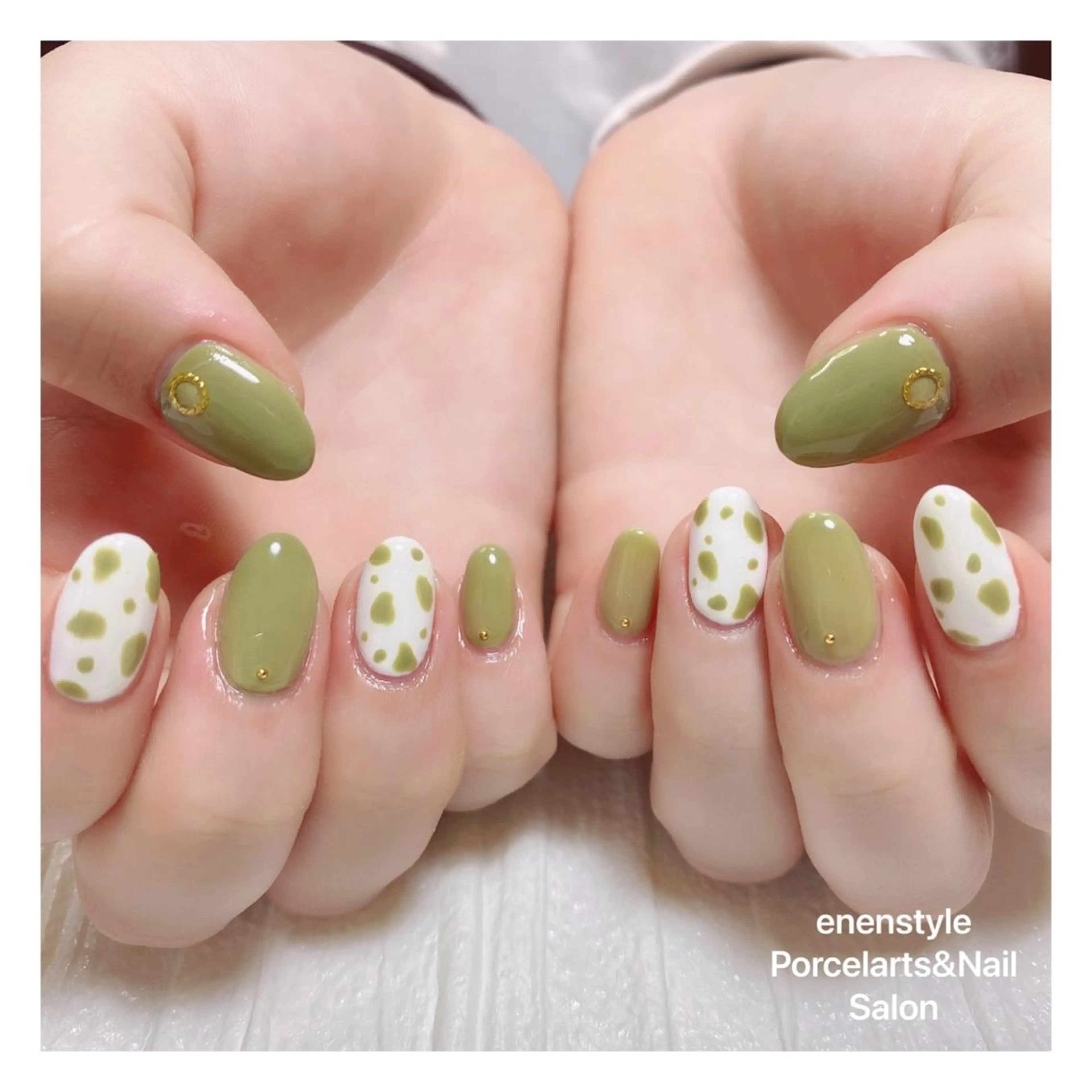 ミディアム ネイル ハンドネイル 👑enen style👑のネイルデザイン