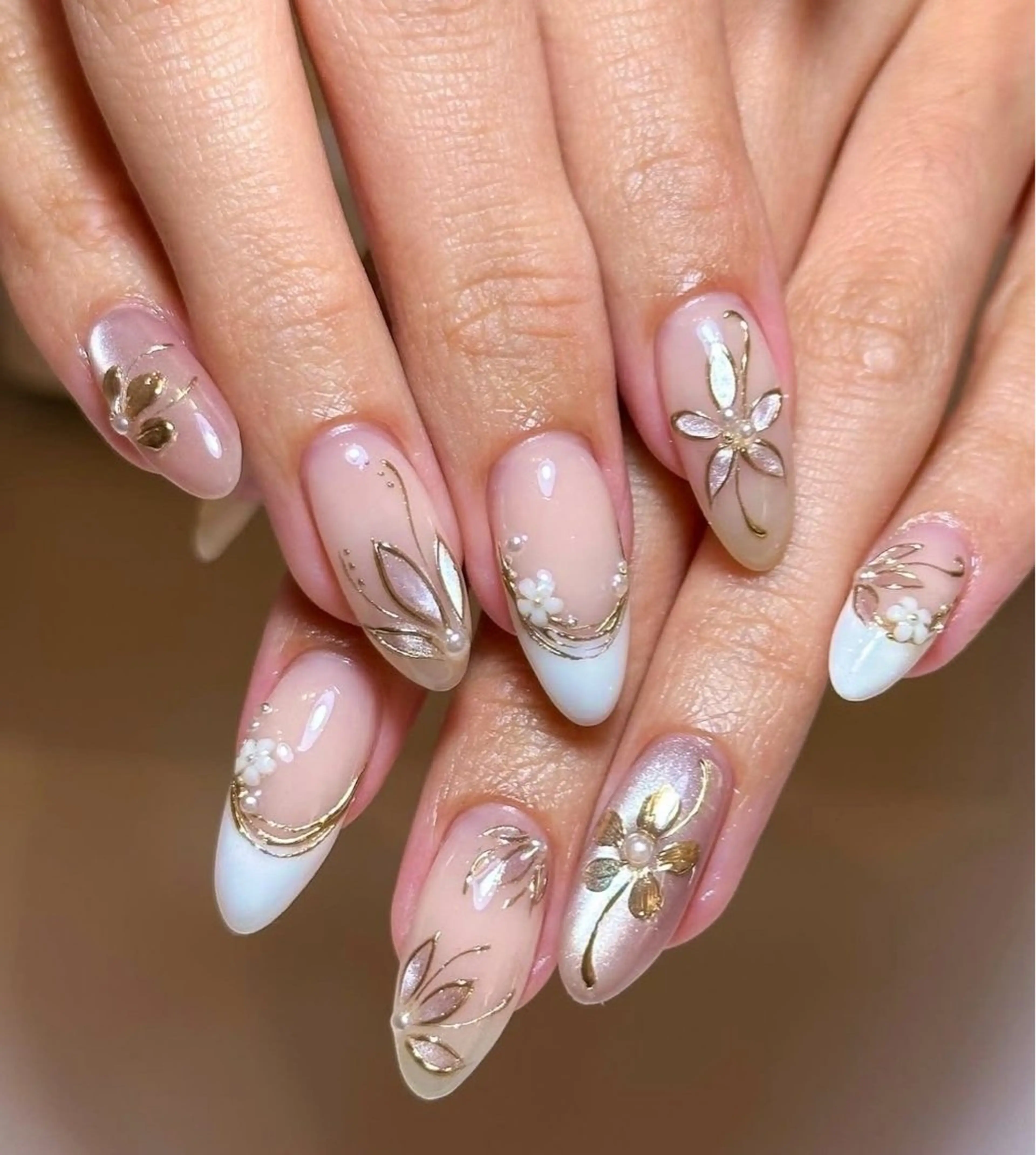 ネイル オーロラネイル グラデーション マグネットネイル オフィスネイル ワンカラーネイル ハンドネイル ハンドケア 古賀 佳織のネイルデザイン