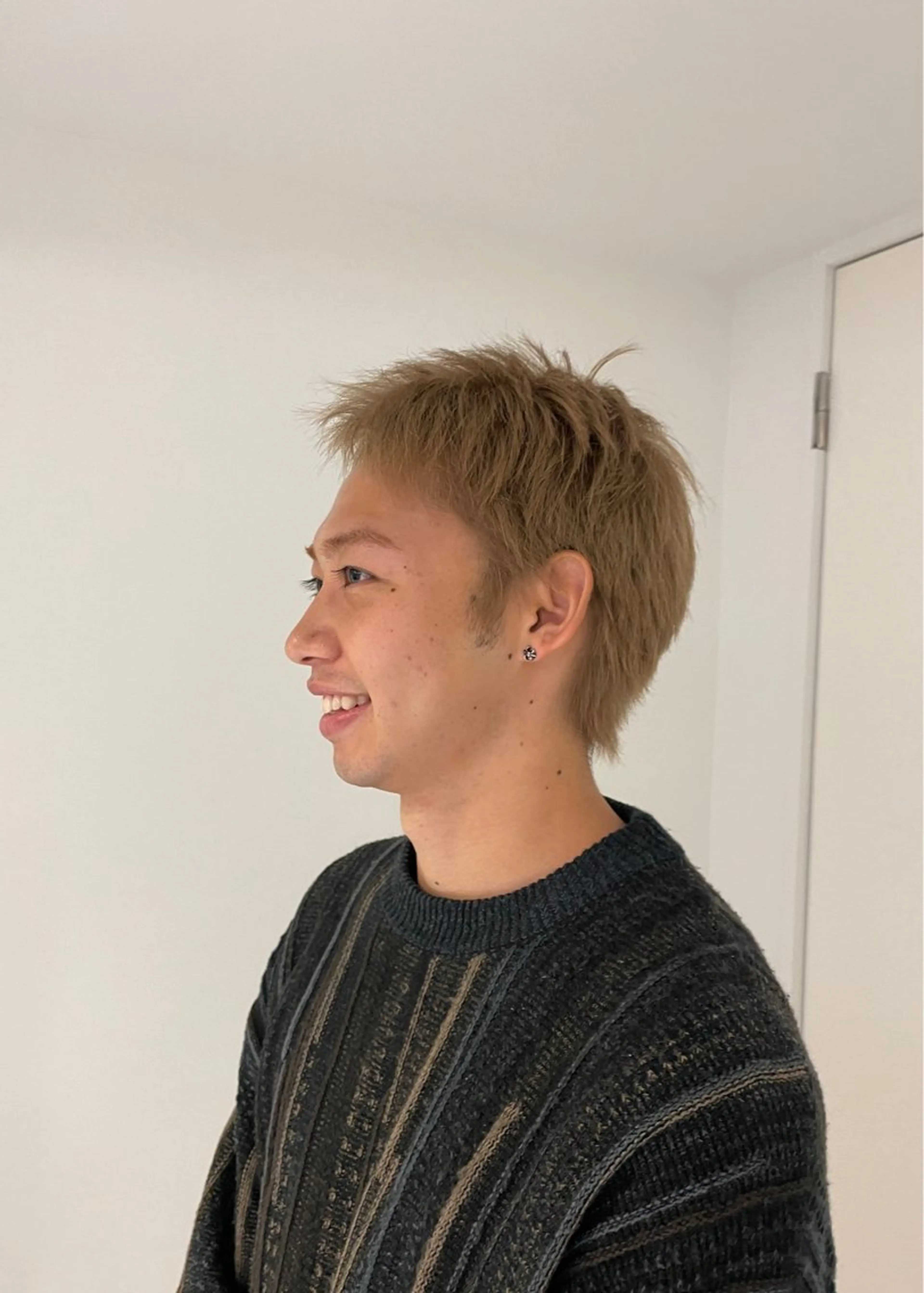 ショート カラー メンズ メンズブリーチ メンズハイトーン ブリーチ ハイトーンカラー ヘアカラー 🎨透明感カラー/ ハイライト/近藤怜那のヘアスタイル