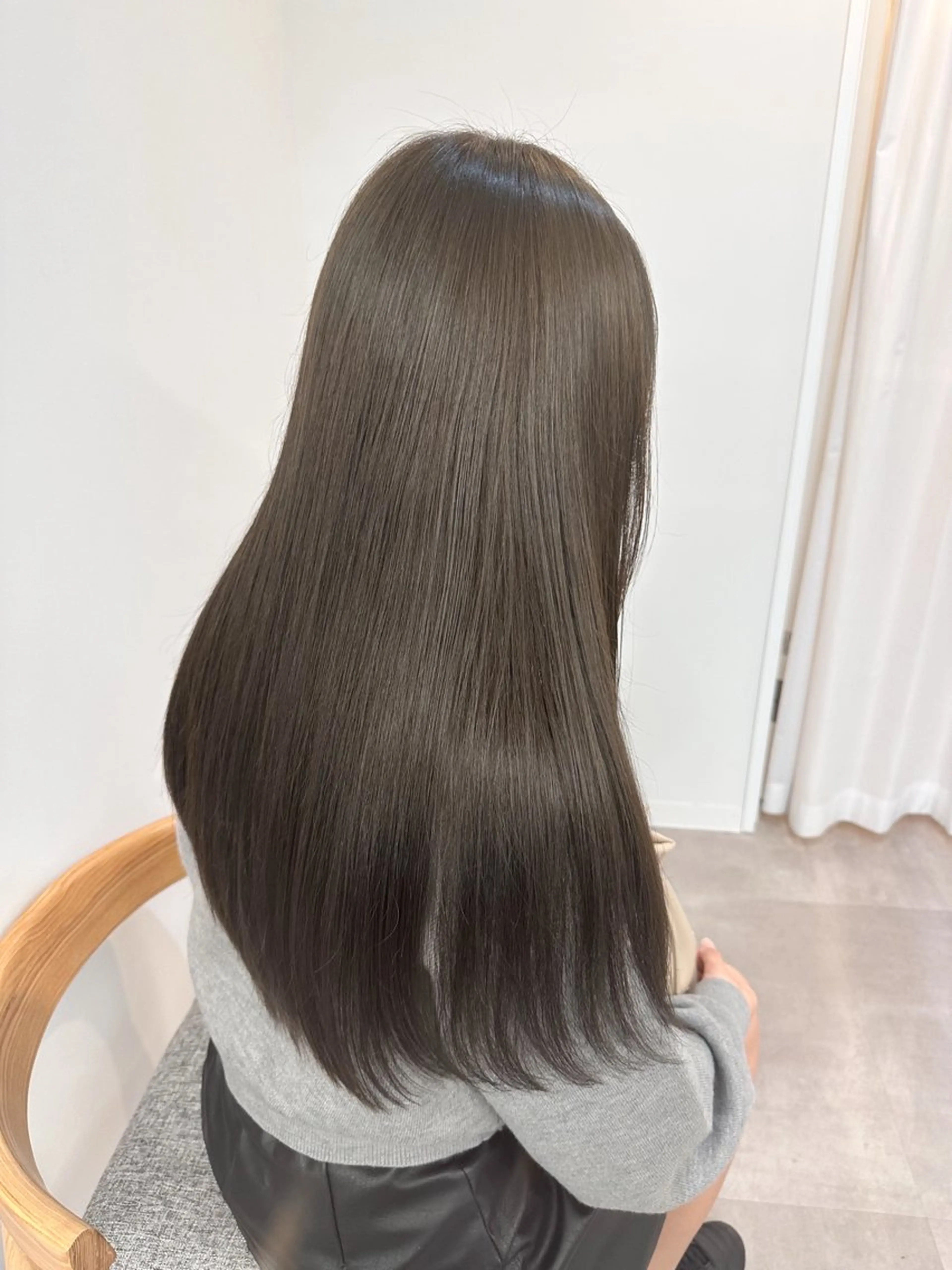 ロング カラー ベージュカラー ブリーチ ブラウンカラー 透明感カラー グレージュ カット ヘアカラー トリートメント まるみショート/ ボブ/hinaのヘアスタイル