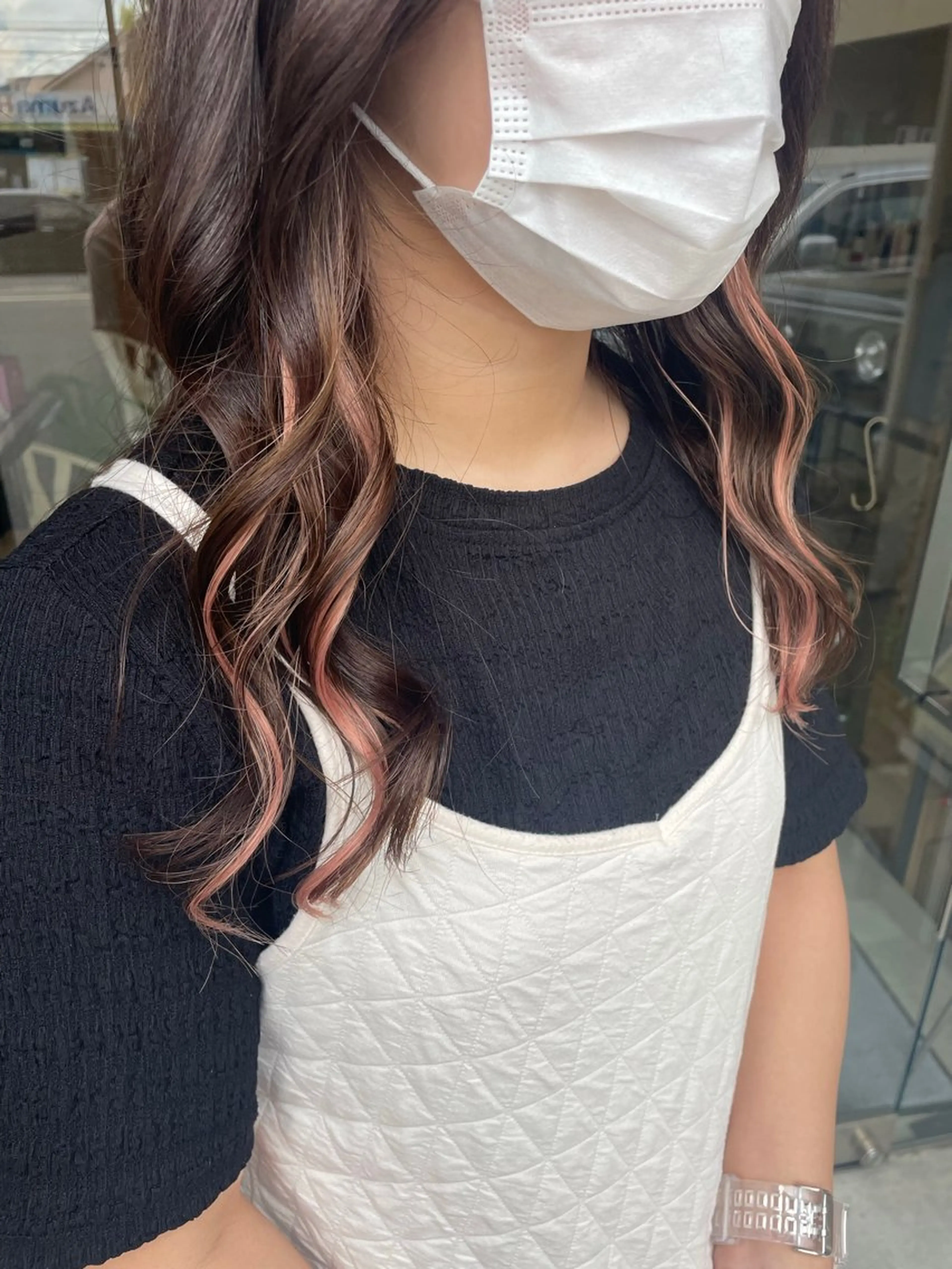 本 咲蘭のヘアスタイル