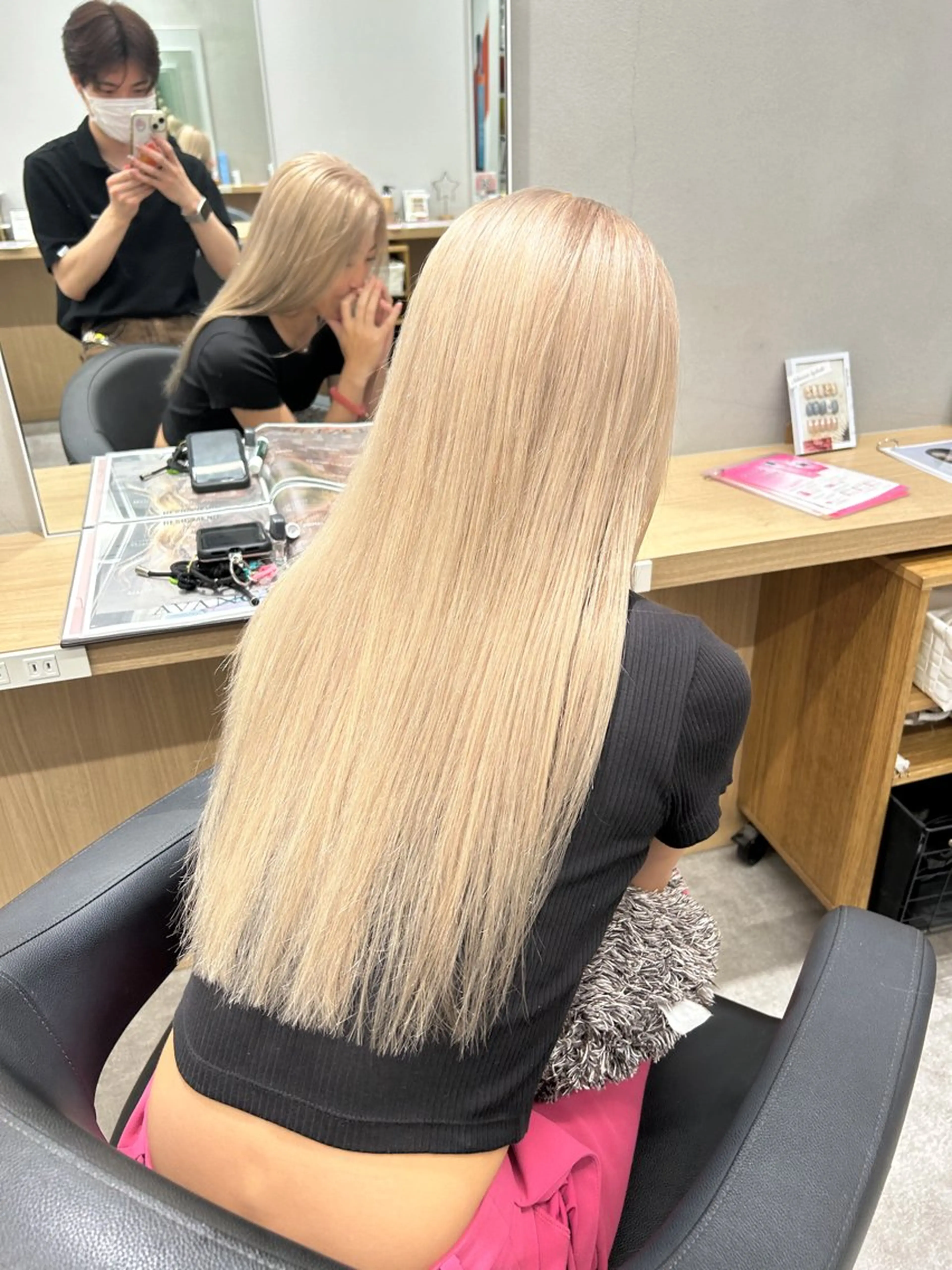 ダメージレスケアブリーチWカラーの写真