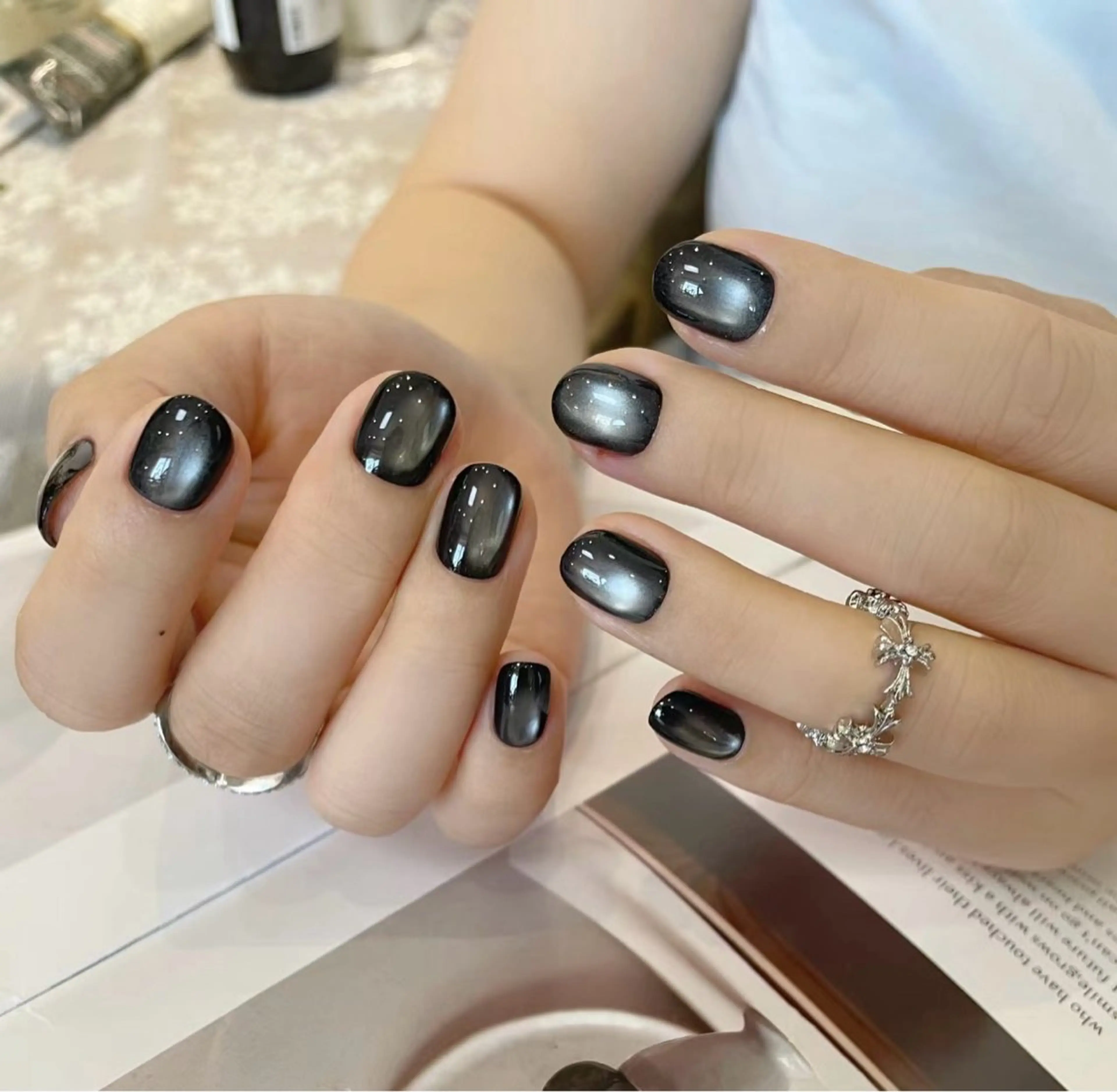 ネイル マグネットネイル BabyYouMi nailのネイルデザイン