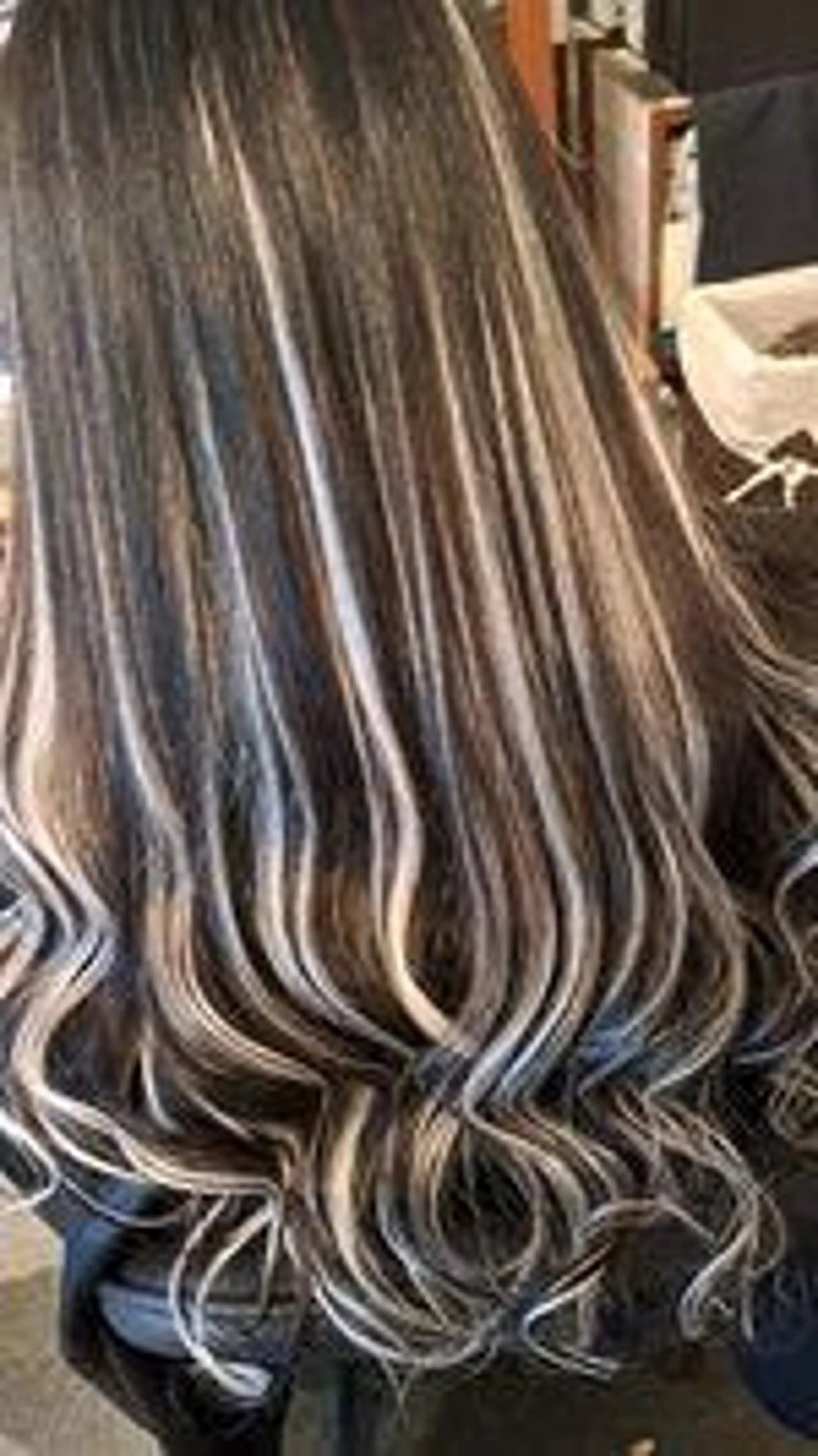 カット ヘアカラー トリートメント エクステ グラッドヘアー所属・グラッド ヘアーのヘアスタイル