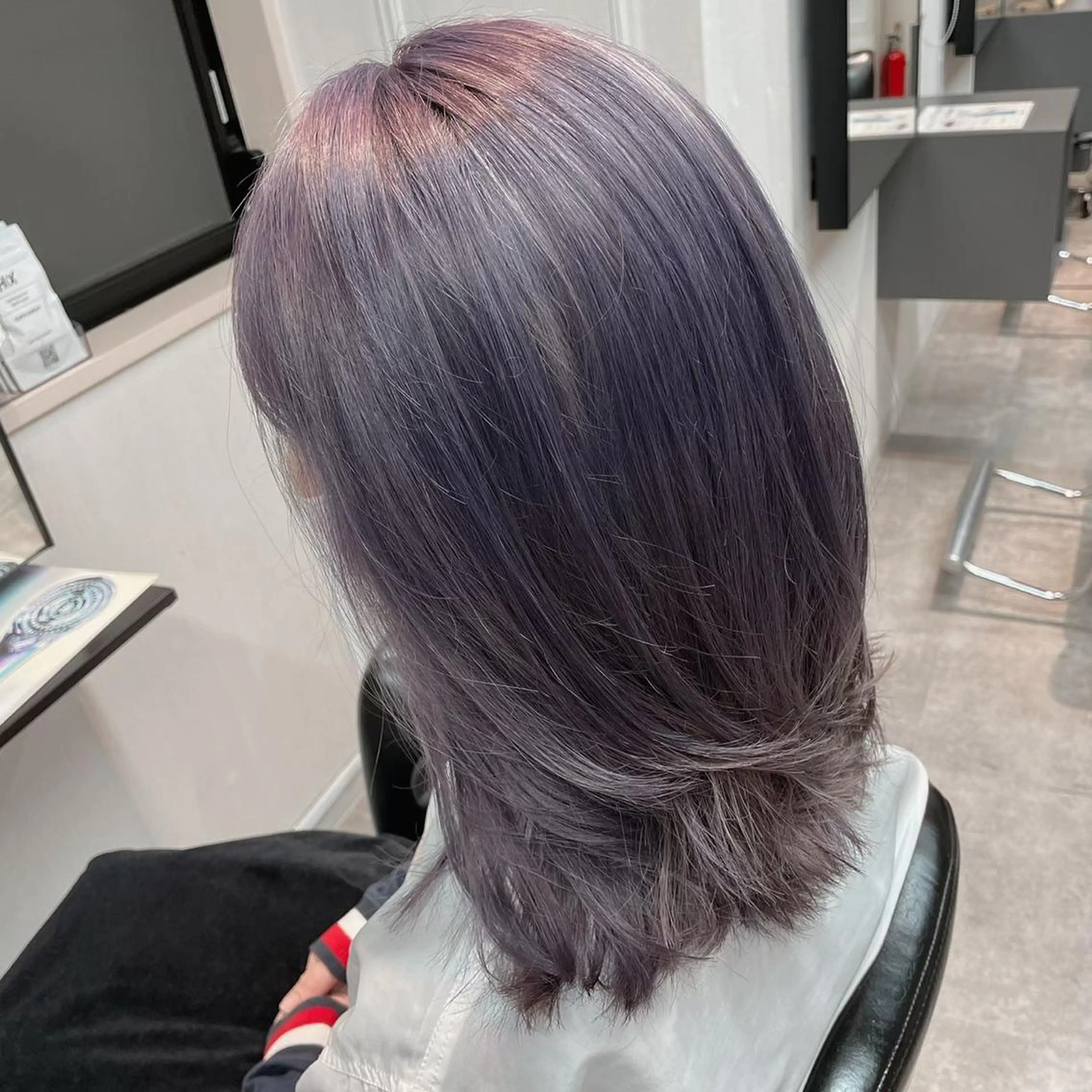 セミロング カラー 山崎真実🌼メンズ カット募集中のヘアスタイル