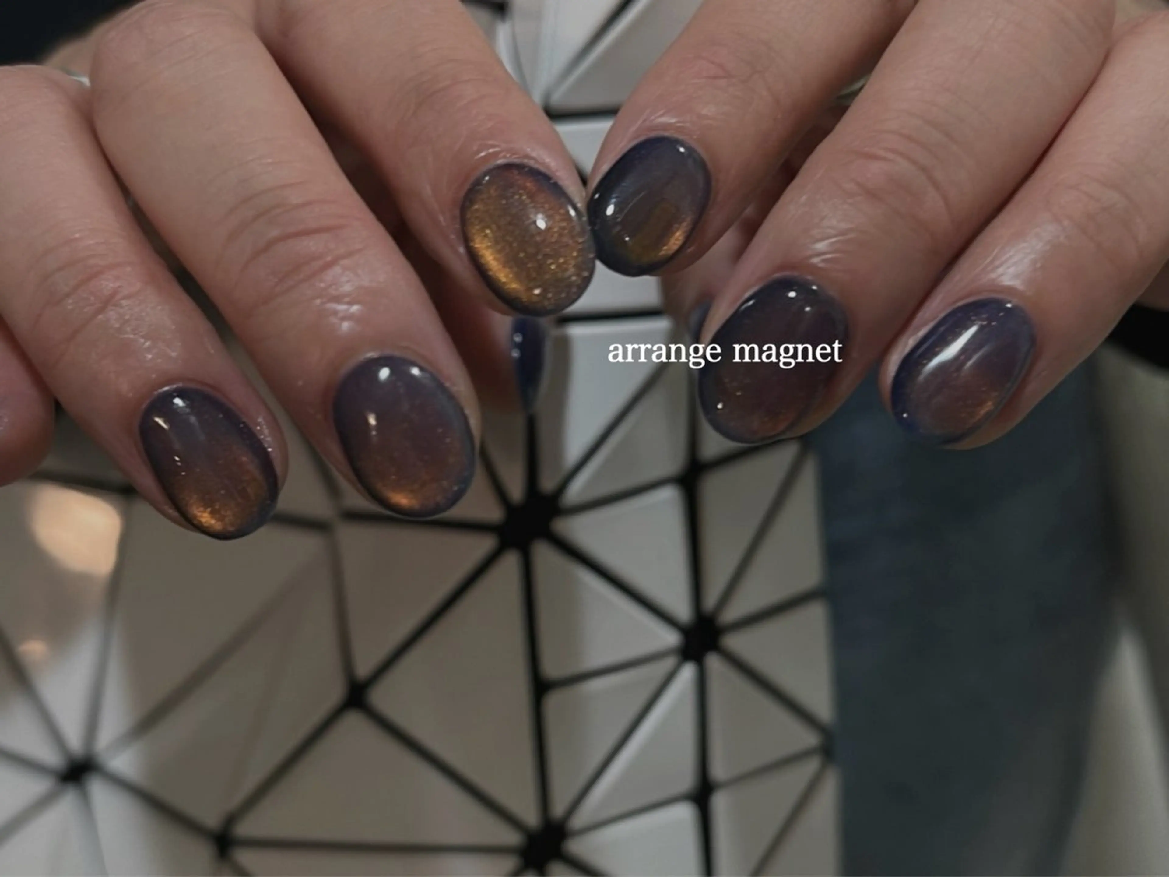 ネイル マグネットネイル julian nailのネイルデザイン