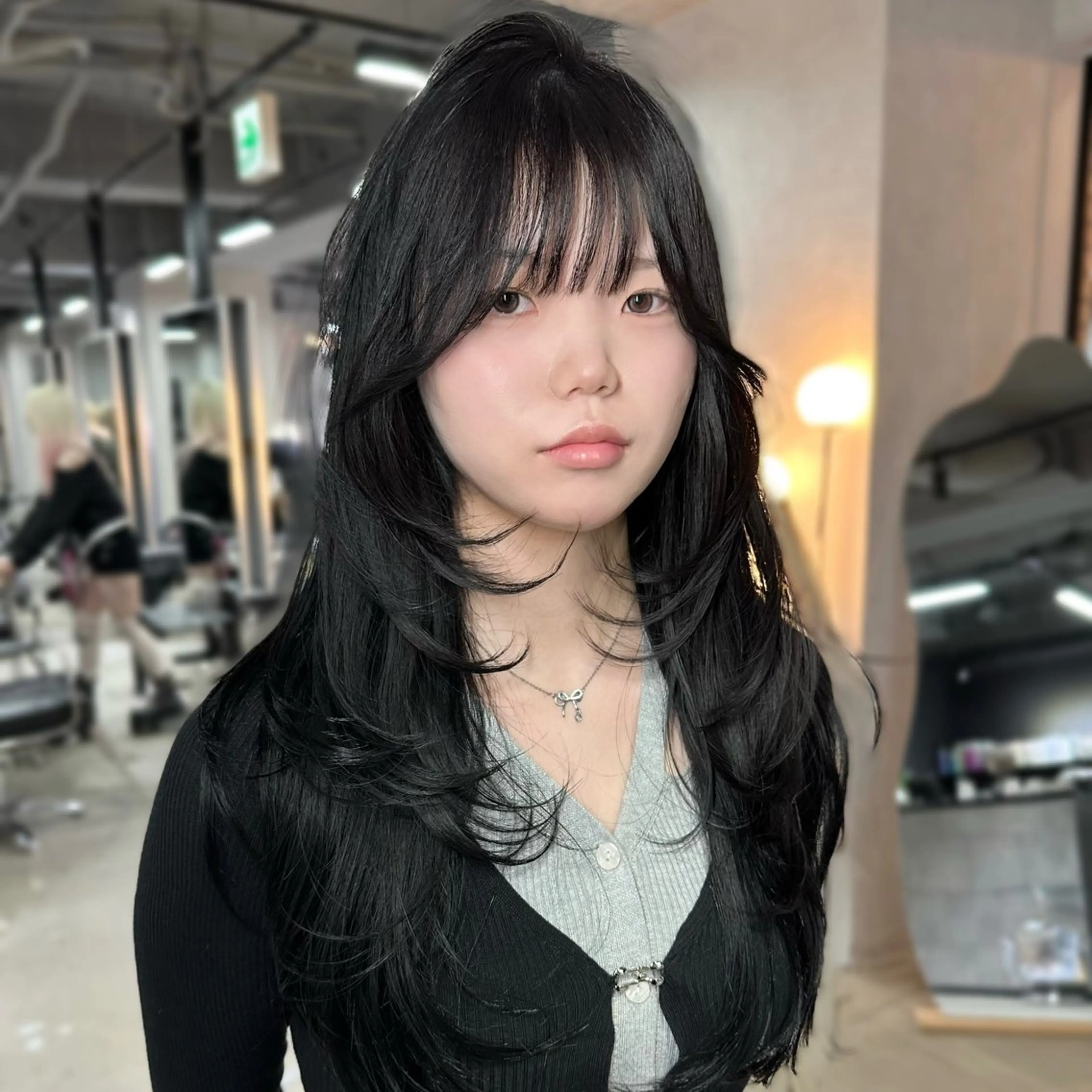 ロング ケアカラー ボブ 髪質改善 レイヤーカット トリートメント カット トリートメント 艶髪カラー/レイヤ ー支持No.1renのヘアスタイル