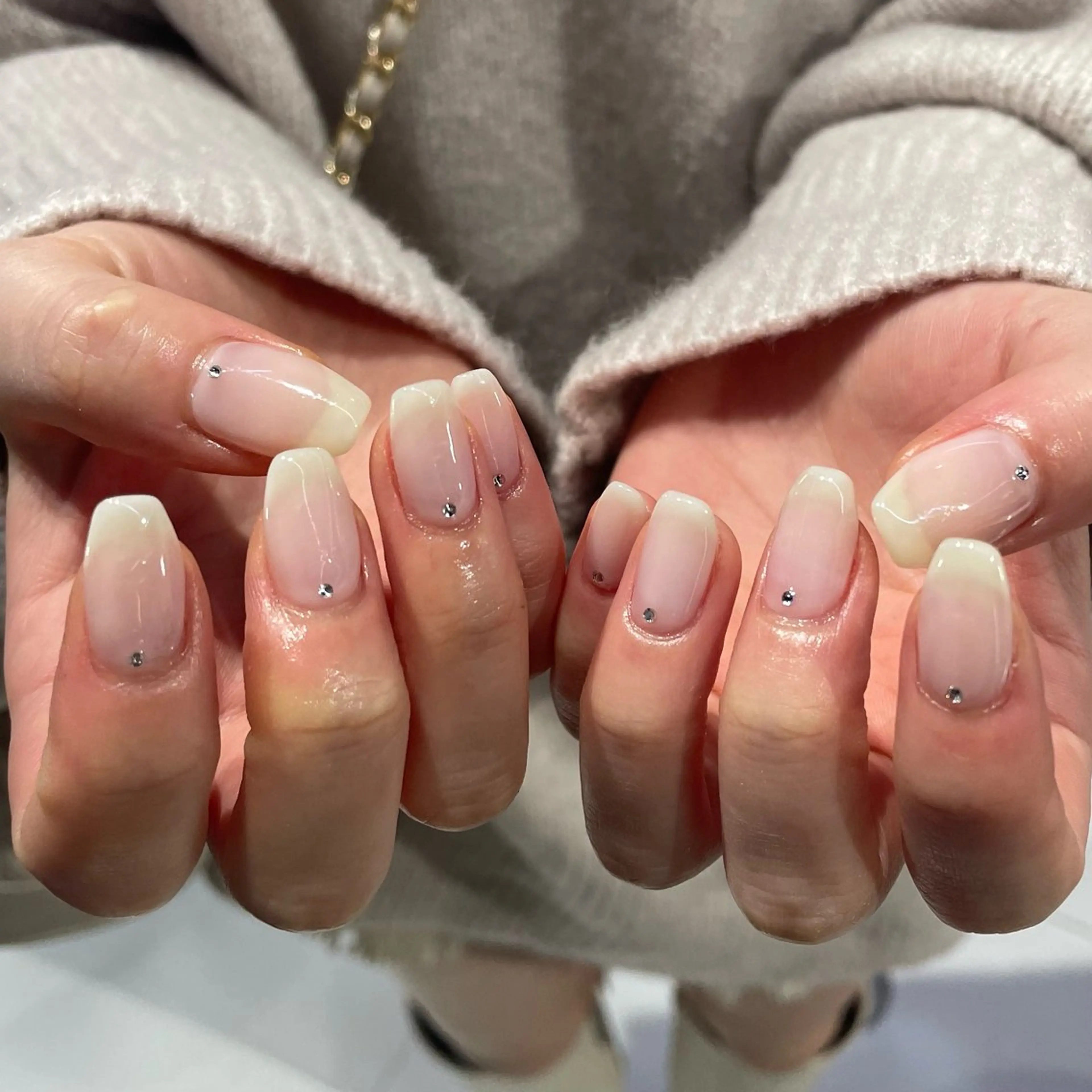 ネイル ストーンネイル M.wish Yukinaのネイルデザイン