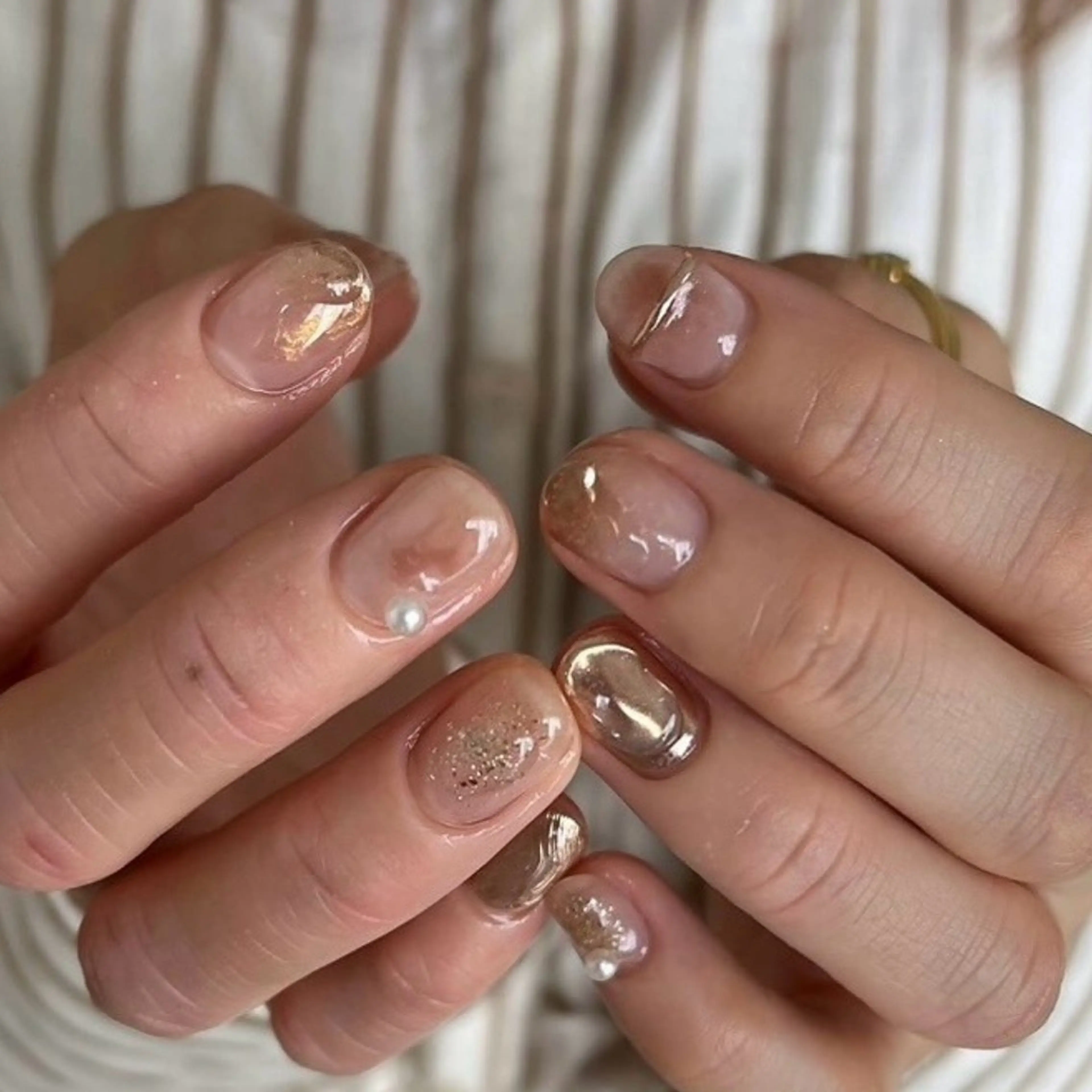 ネイル ハンドネイル lino大阪本町店所属・lino 大阪本町店のネイルデザイン