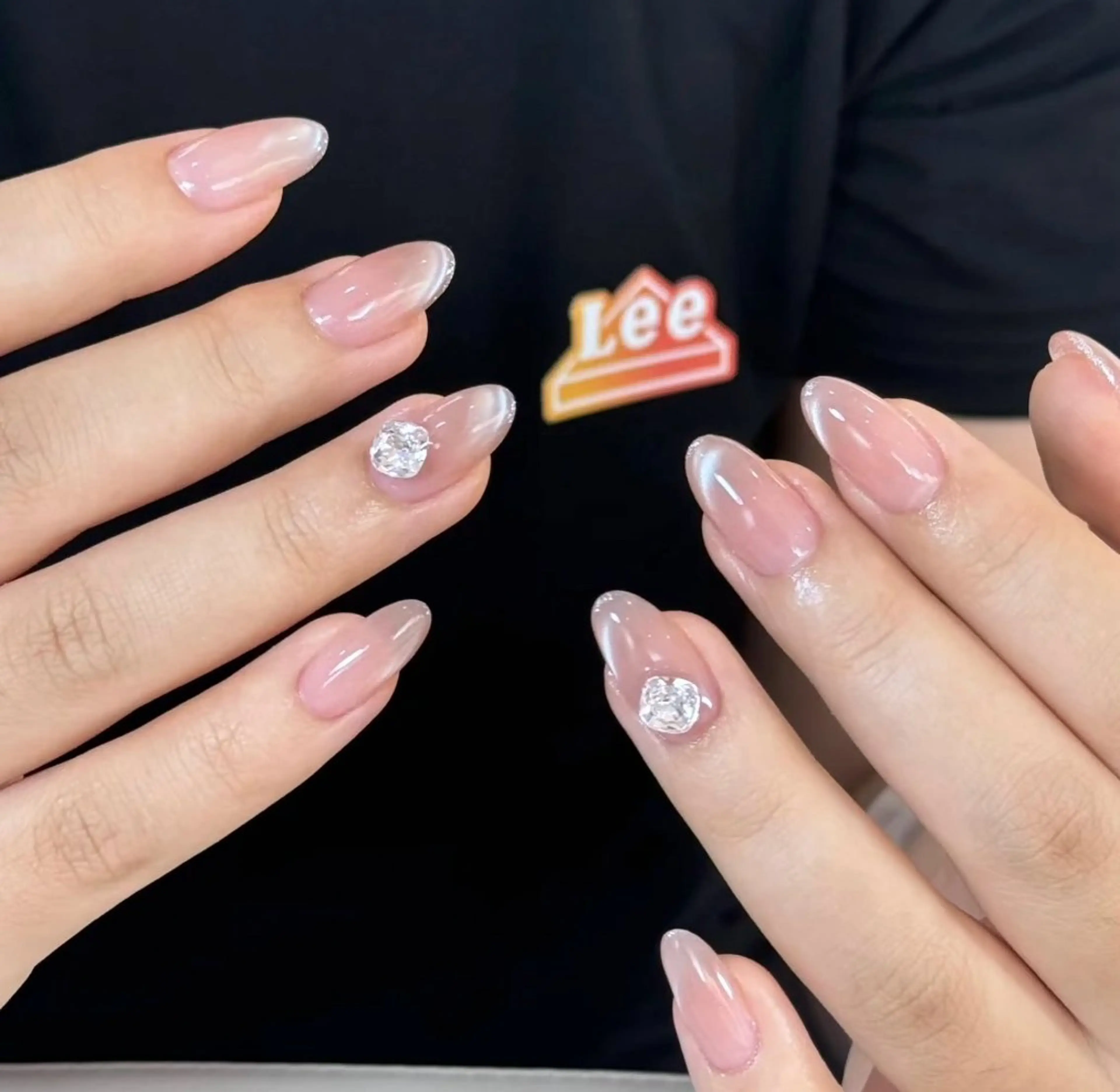 ネイル 高木 維麗絲のネイルデザイン