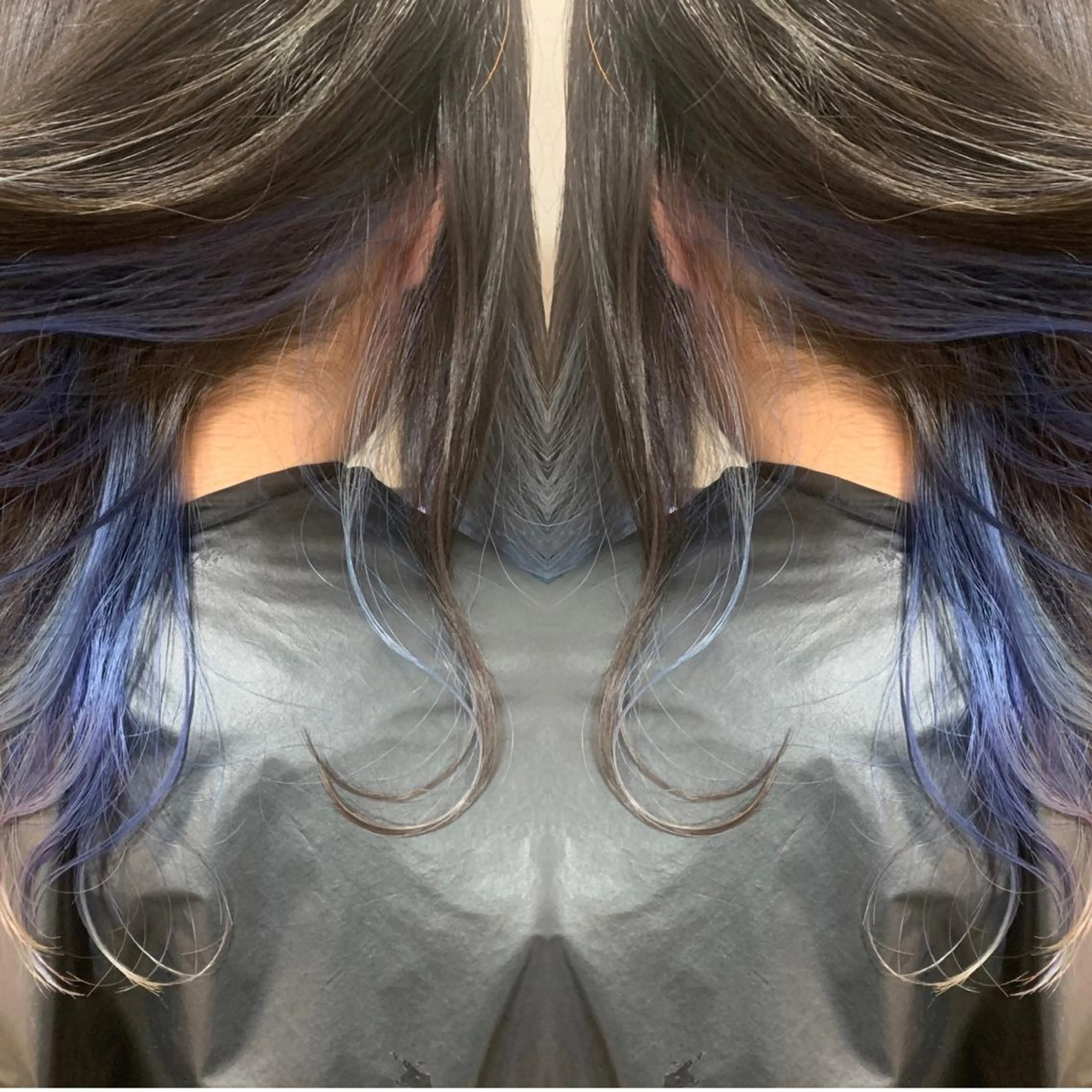 ロング カラー ブルーカラー グラデーションカラー インナーカラー バイオレットカラー 山田 守のヘアスタイル