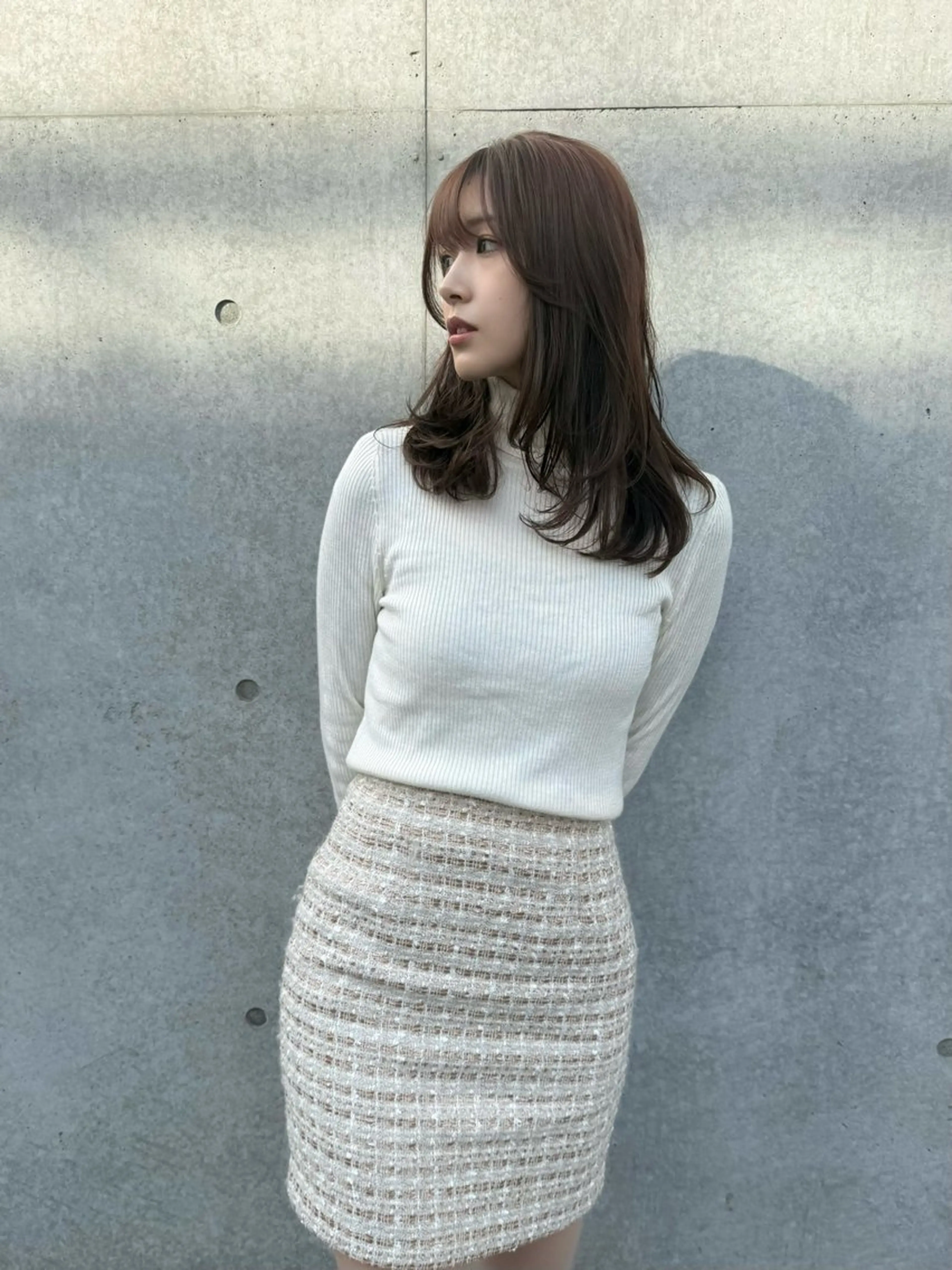 ロング カラー ロングレイヤー アッシュ ベージュカラー ブリーチ 透明感カラー カット ヘアカラー トリートメント 誰より丁寧なカット/ 小林輝/レイヤーのヘアスタイル