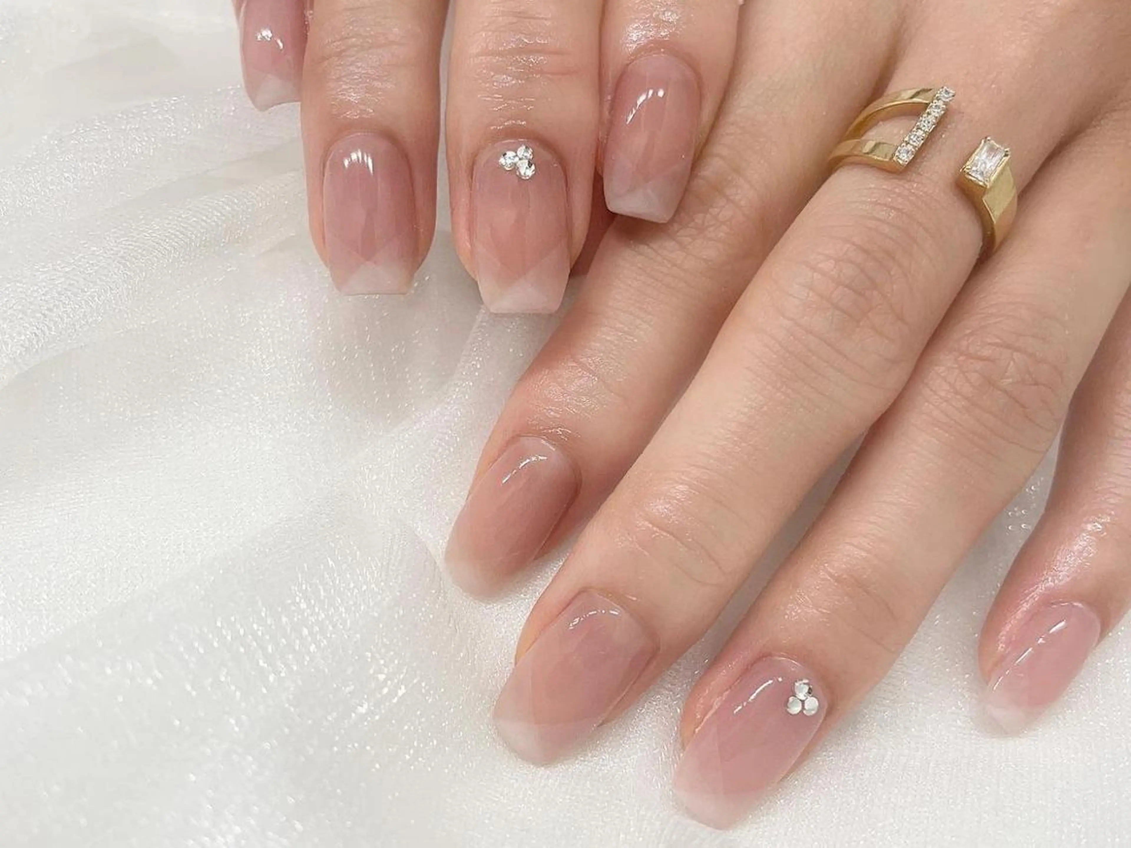 ネイル VIVIAN エイのネイルデザイン