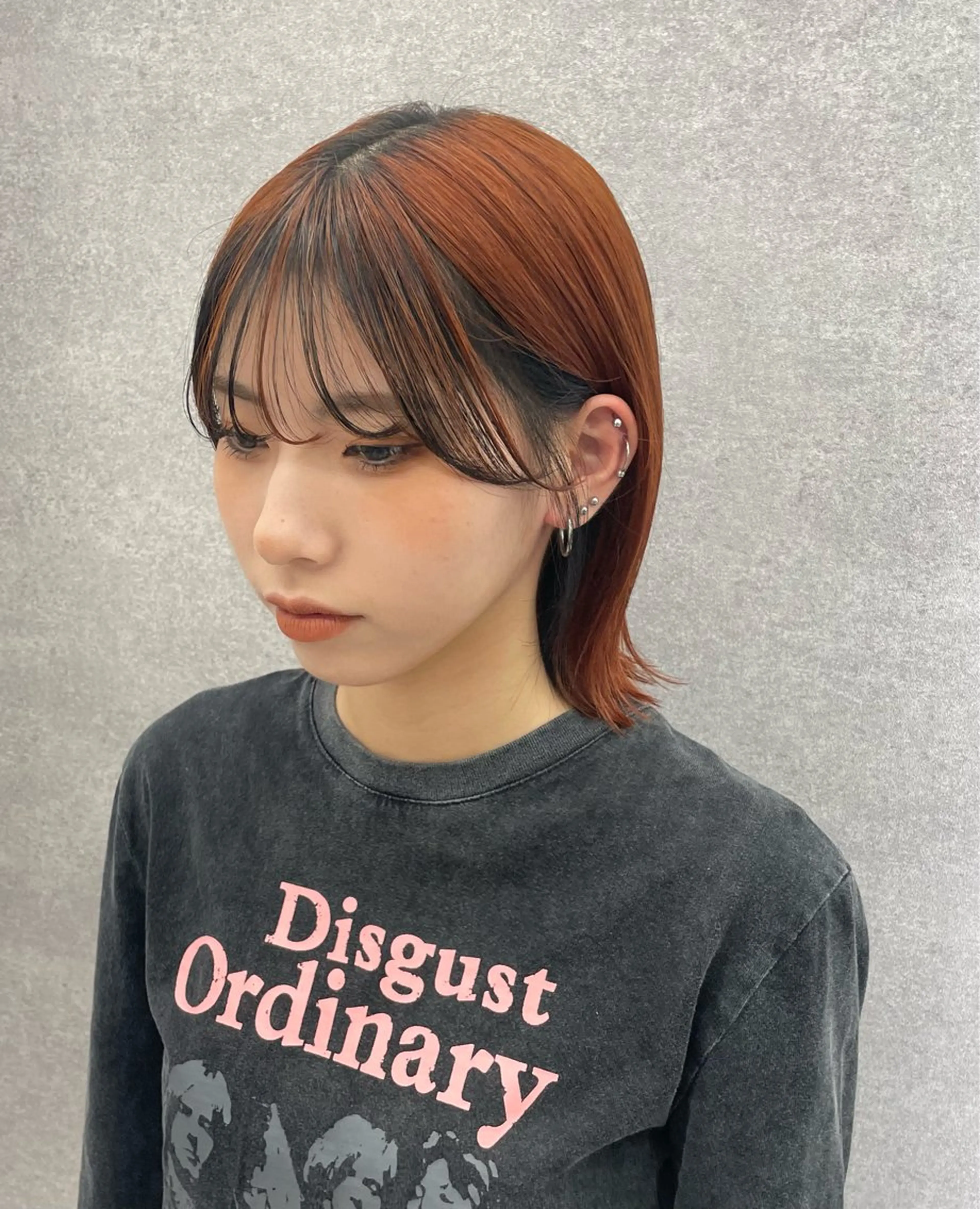 ミディアム カラー ミストバング  フェイスフレーミング オレンジ ヘアカラー トリートメント 愛華 【geep】のヘアスタイル